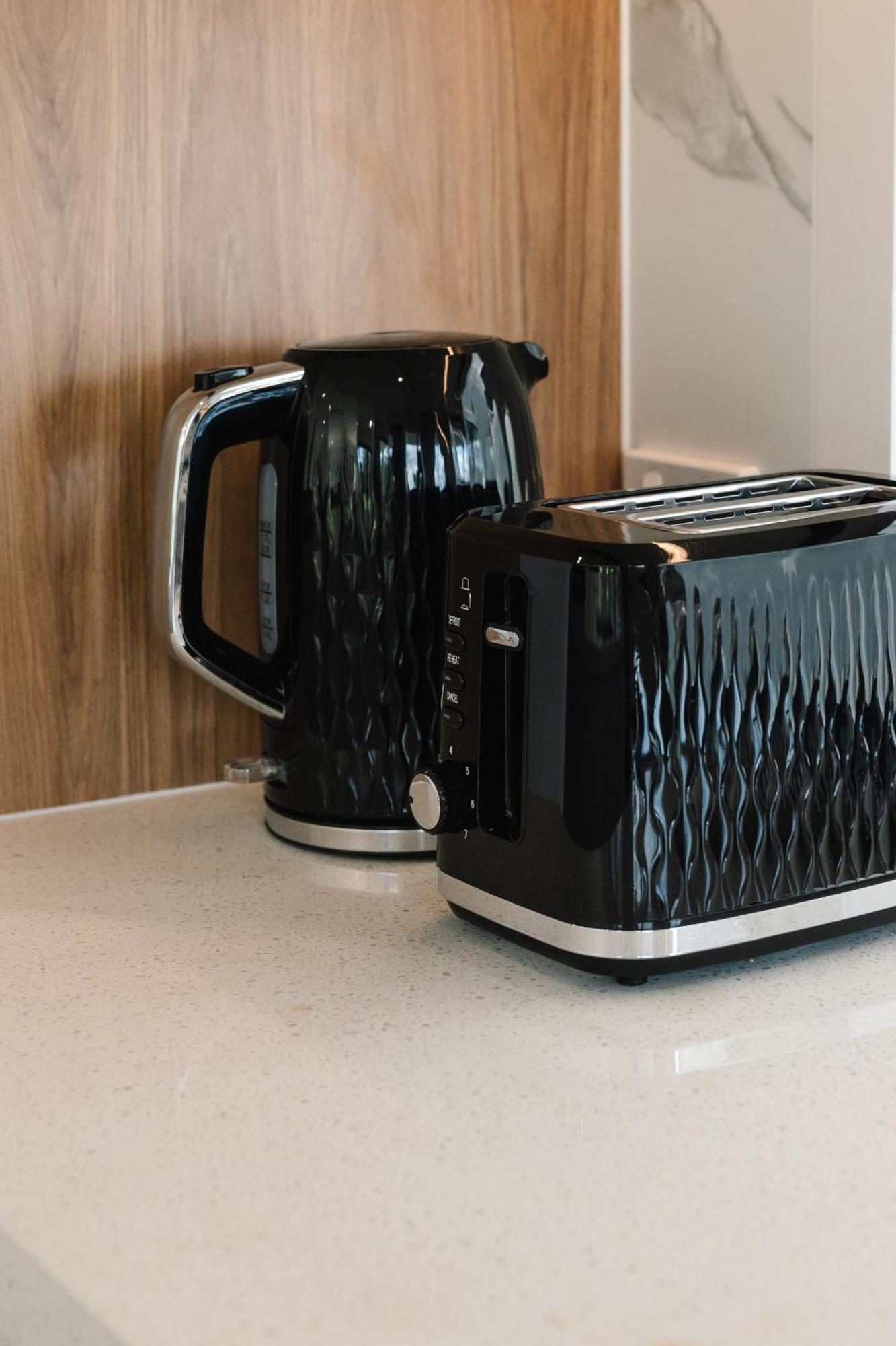 Cassa Aura Place - Modern 4br Homes Holiday home Brisbane