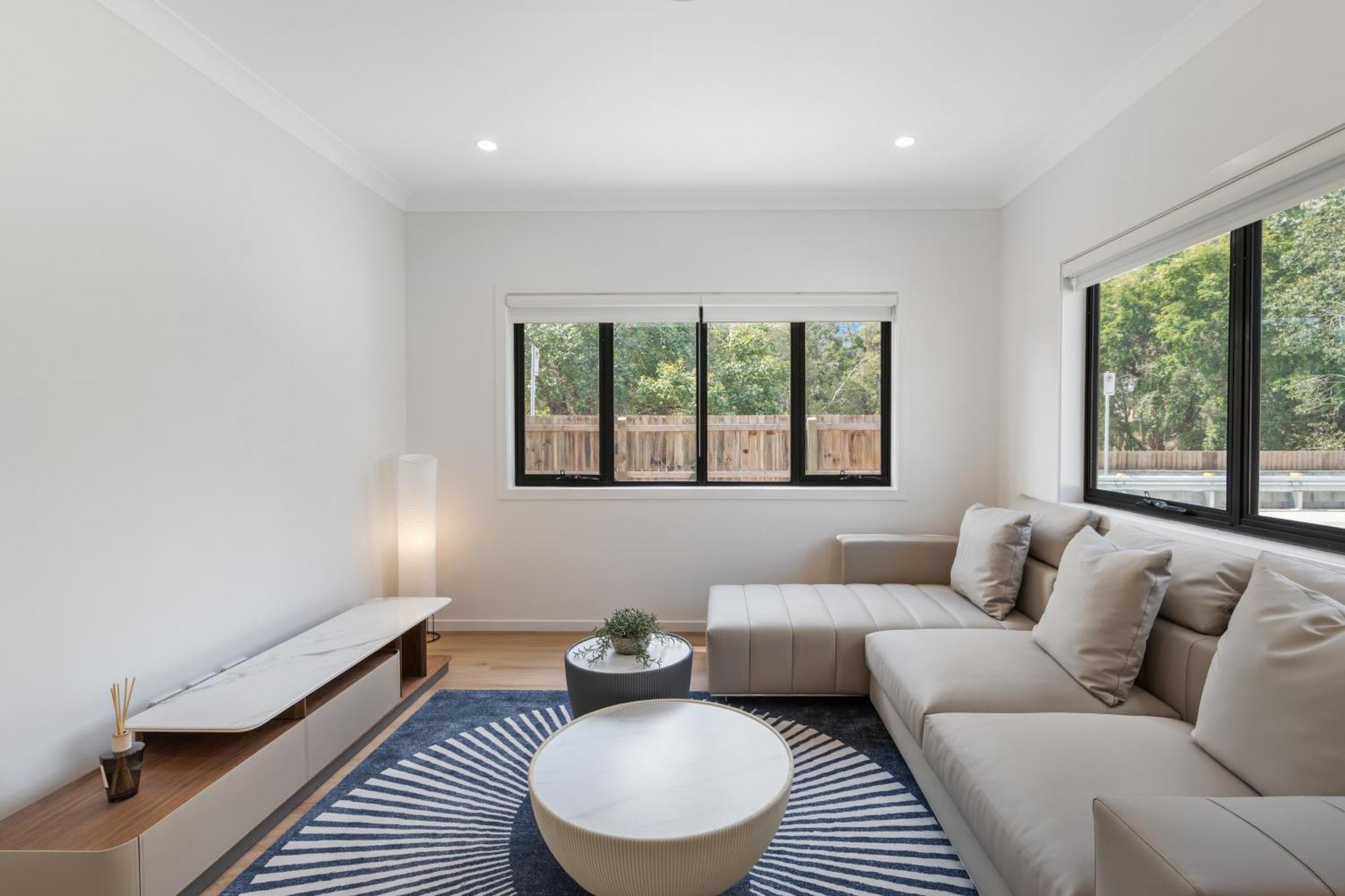 Cassa Aura Place - Modern 4br Homes Brisbane
