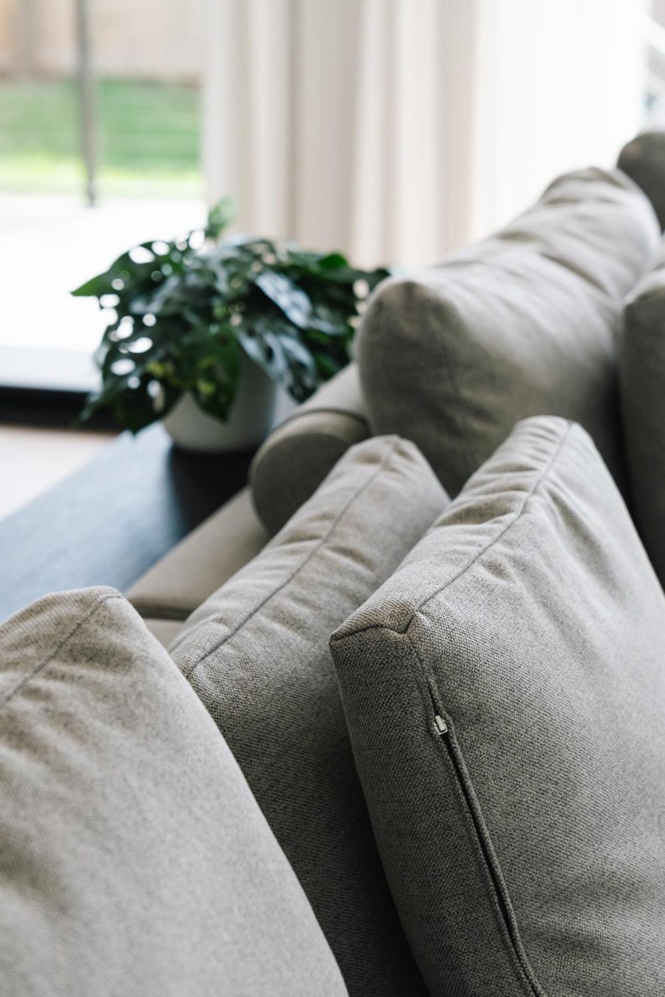 Cassa Aura Place - Modern 4br Homes Holiday home *