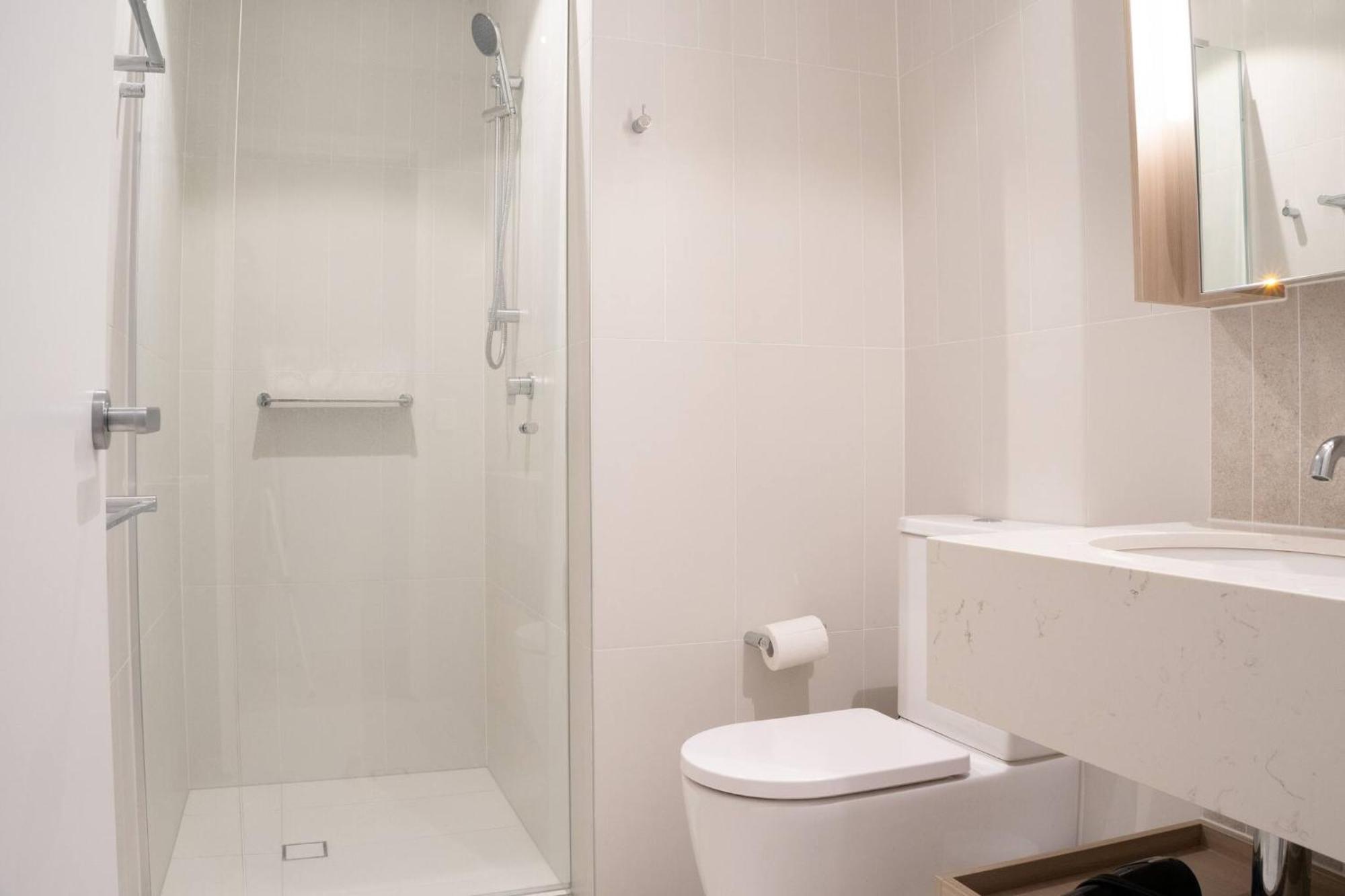 2bedroom Gleaming Riverfront - View Free Carpark * Brisbane