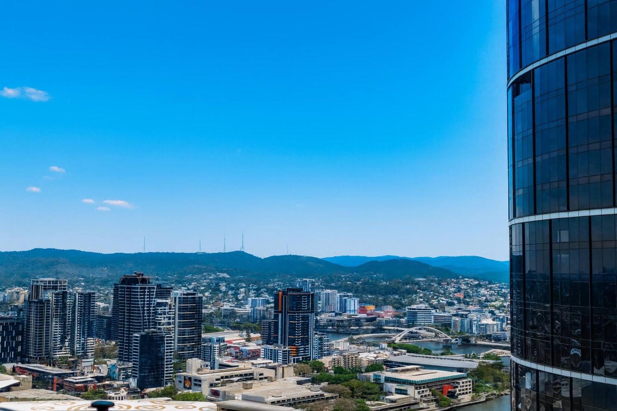 2bedroom Gleaming Riverfront - View Free Carpark Brisbane