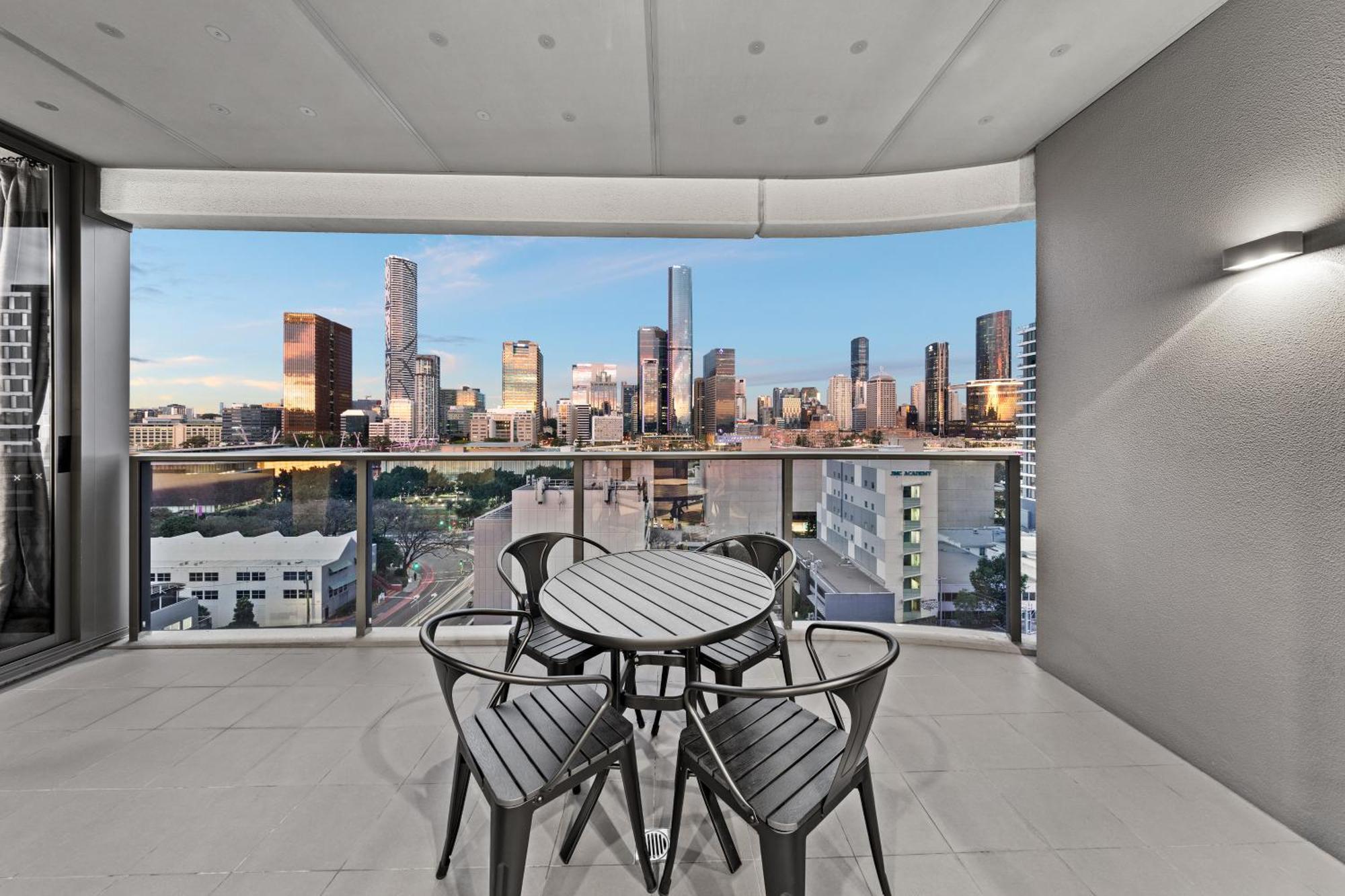 Apartment 2br Escape At Lucid *