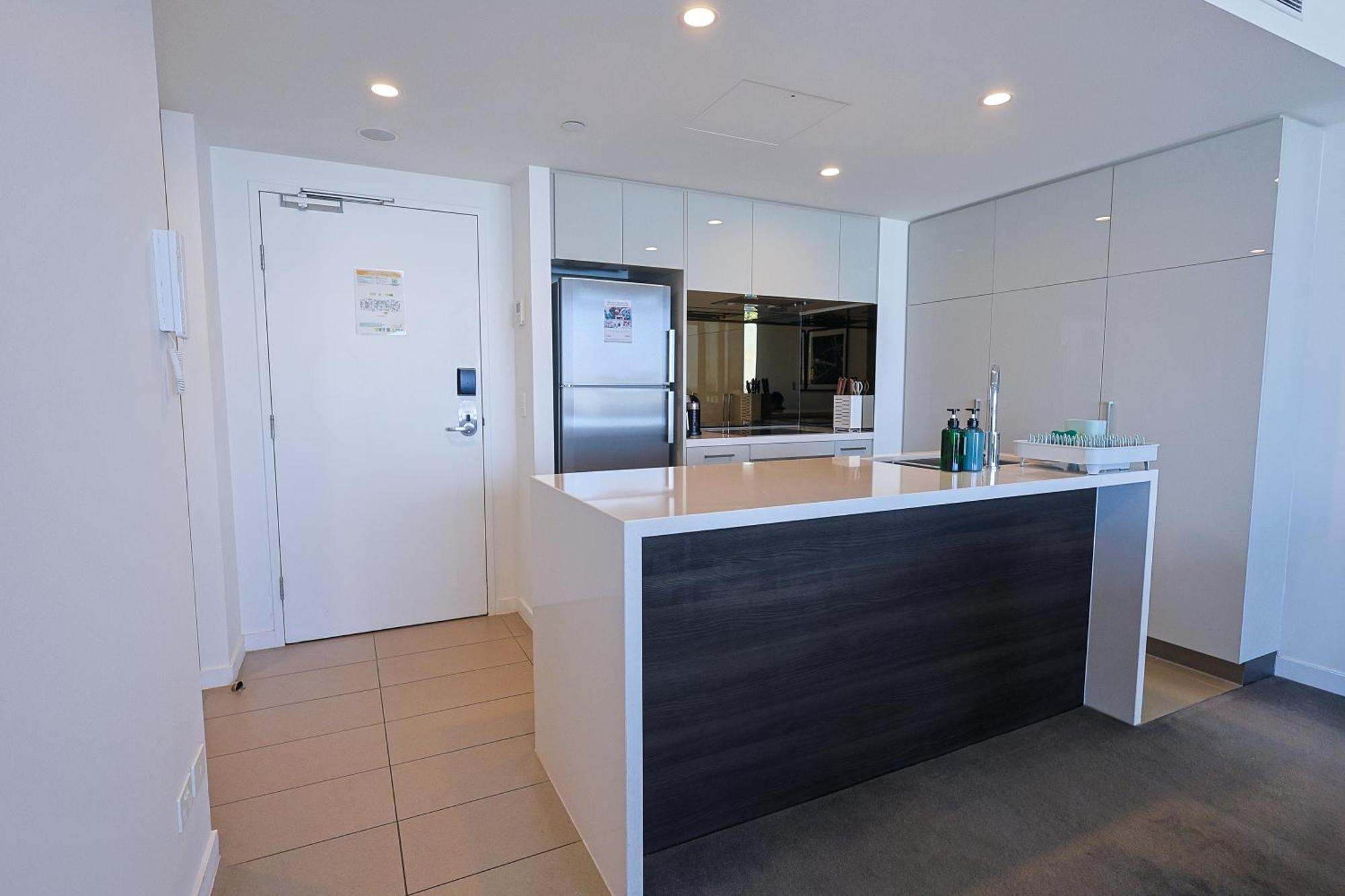 Riverview 2br With Pool And Parking Near Suncorp Apartment