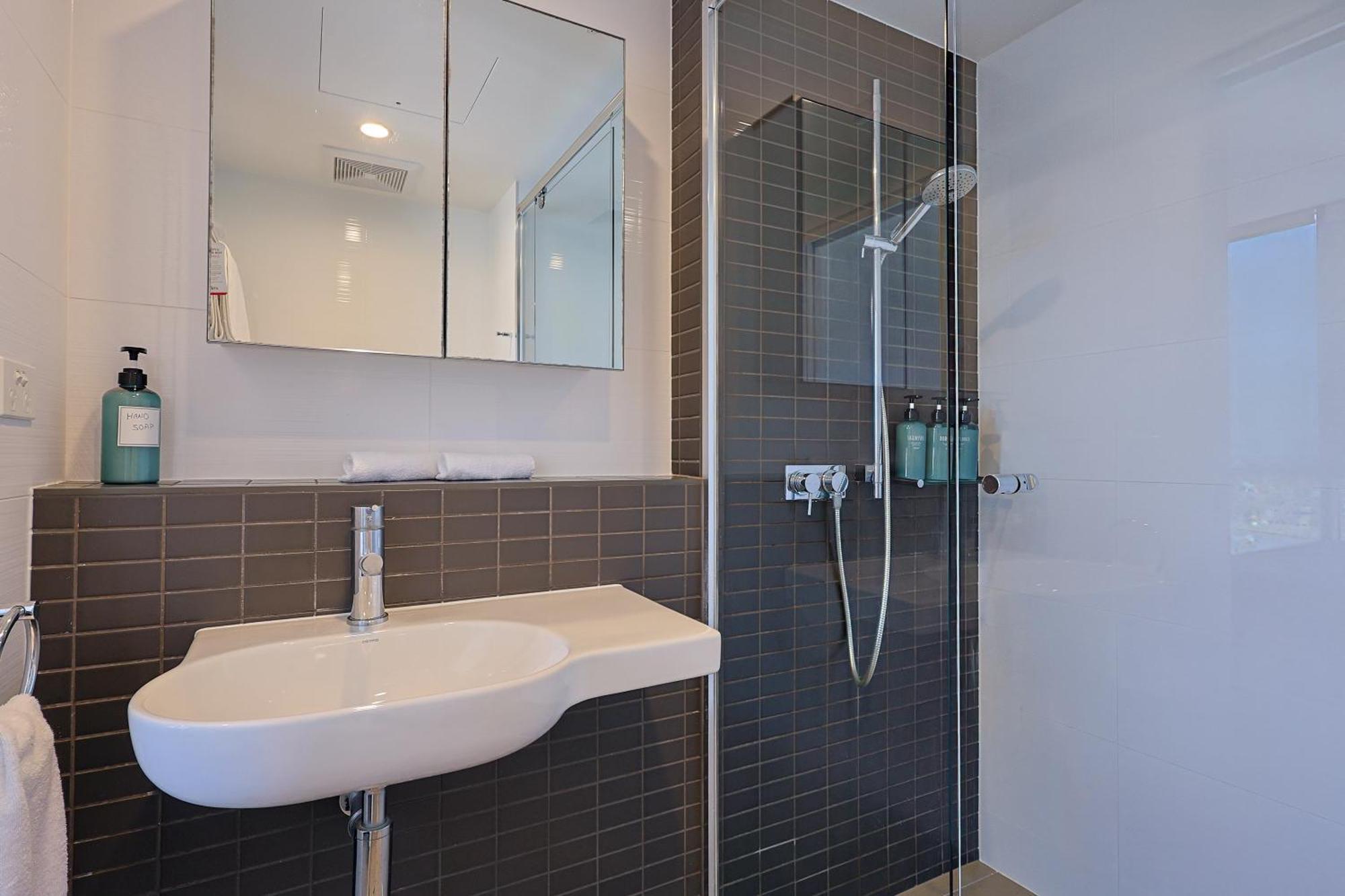 Riverview 2br With Pool And Parking Near Suncorp Apartment *