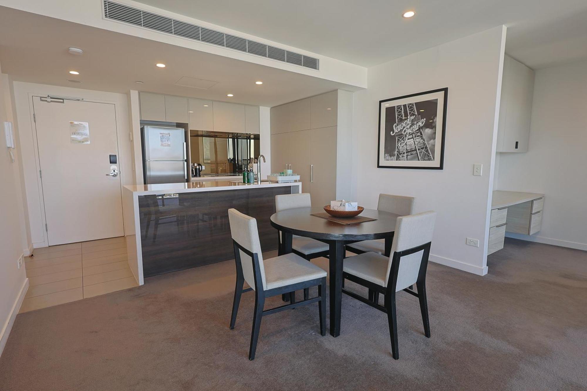 Apartment Riverview 2br With Pool And Parking Near Suncorp *