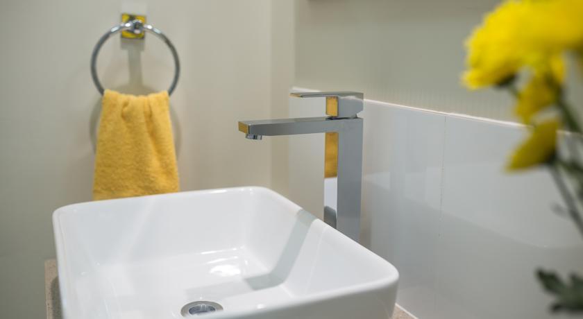 Carrington Manor - 5br Brisbane