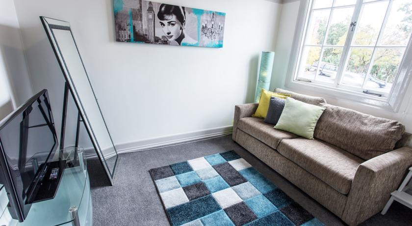 Carrington Manor - 5br Apartment