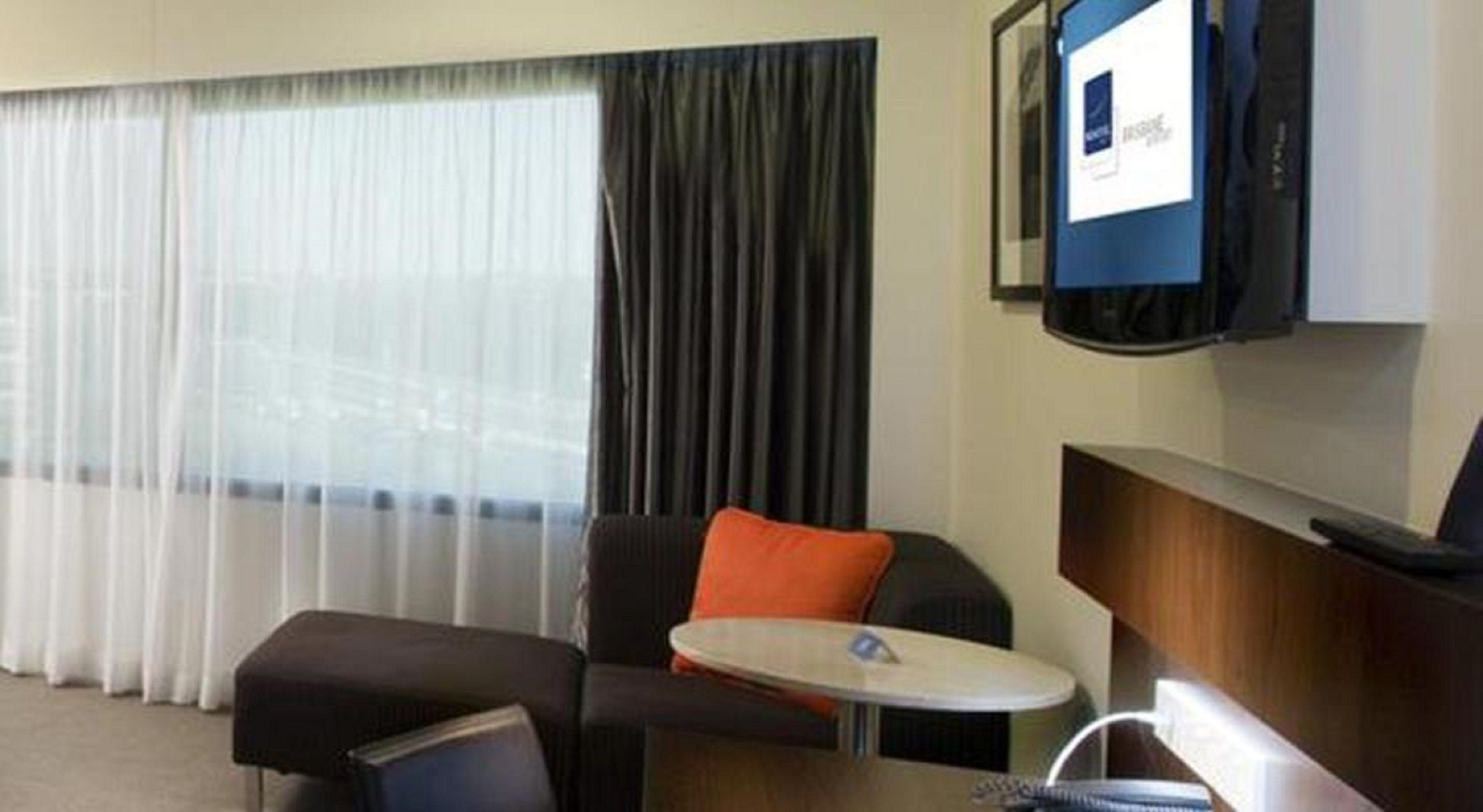 Hotel Novotel Airport 5*
