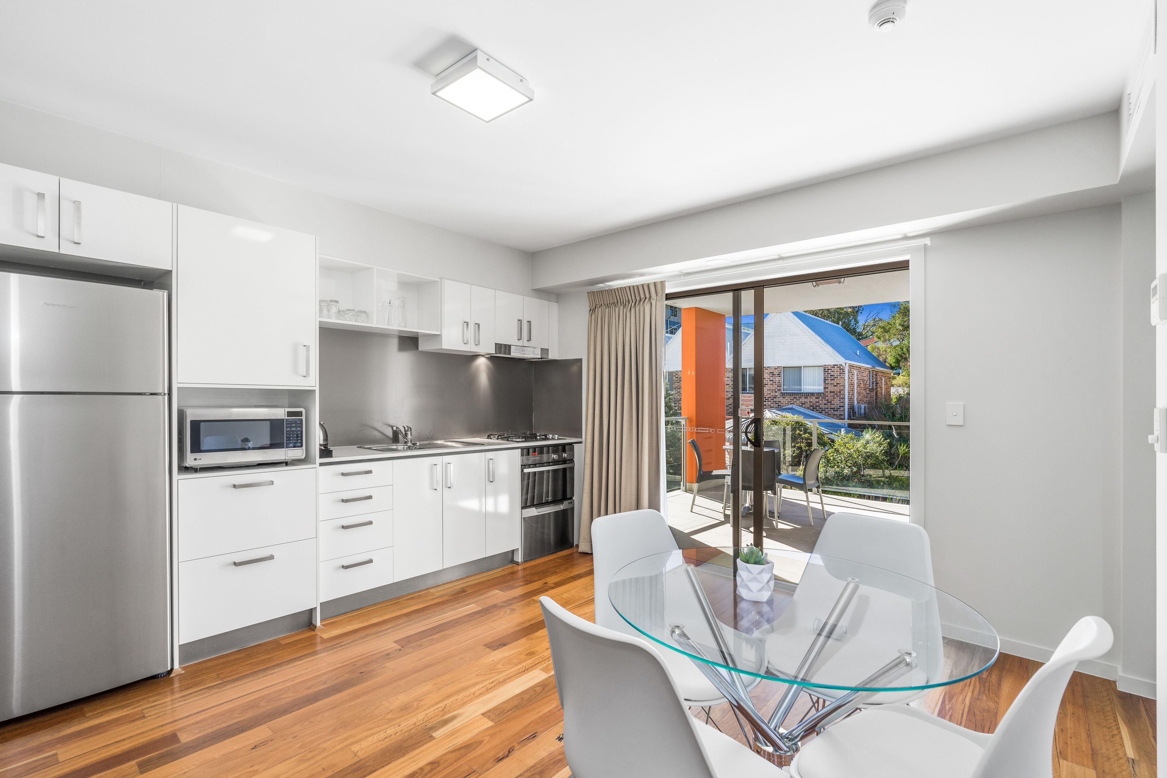 Essence Chermside 4*