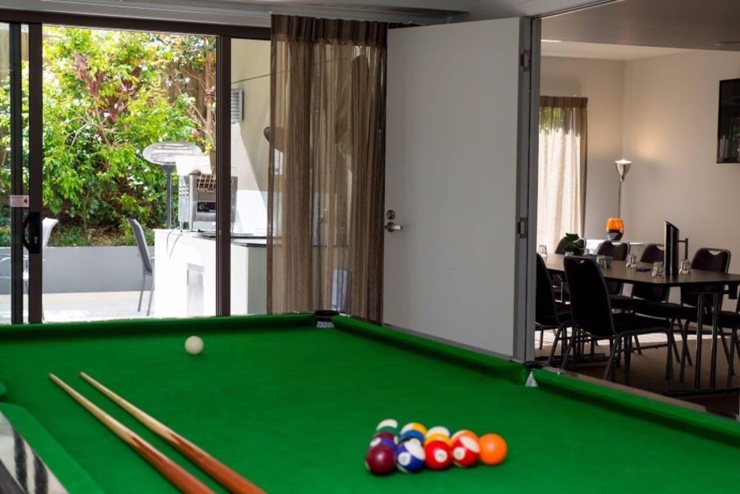 Essence Chermside Aparthotel 4*