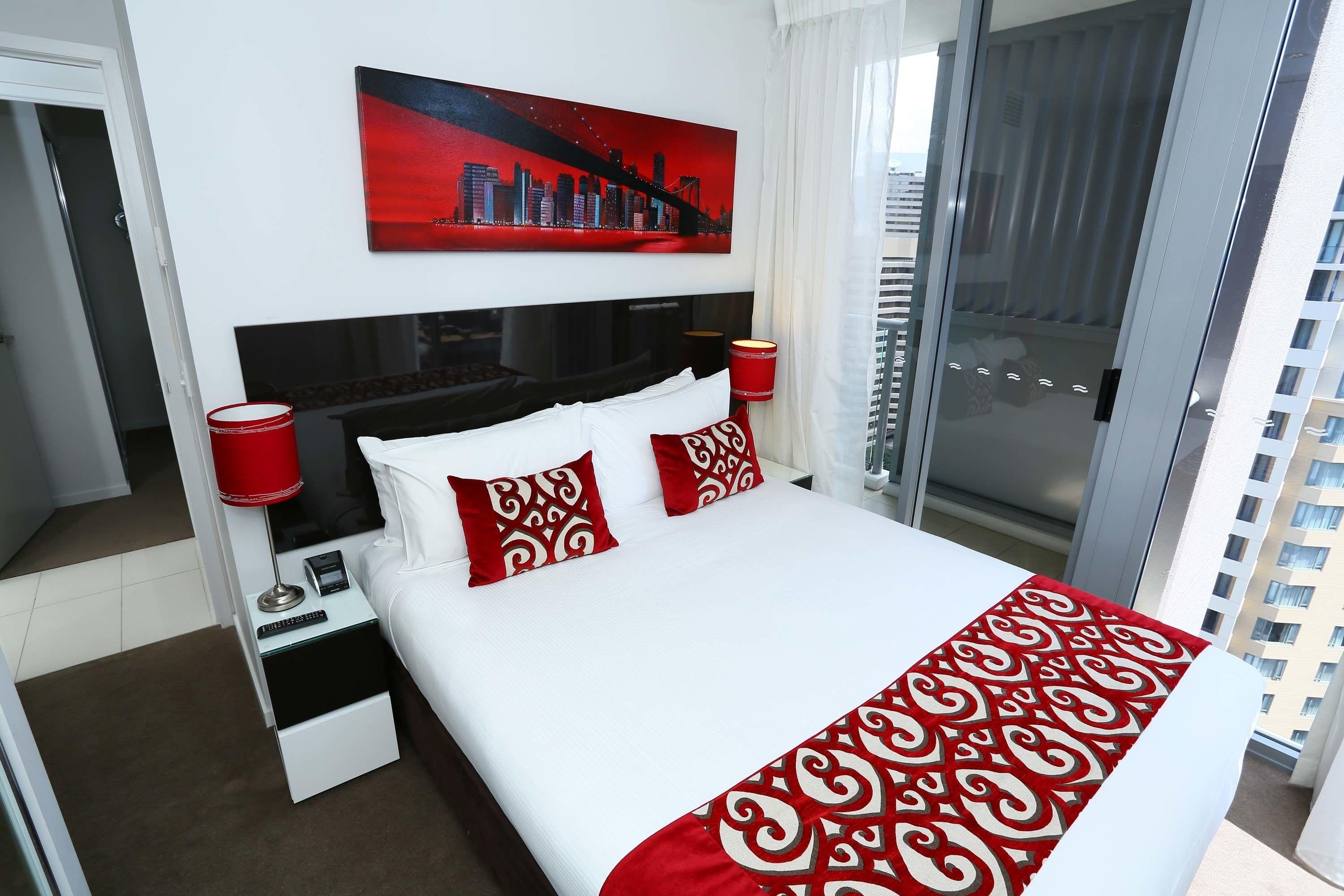 Mantra Midtown Aparthotel 4*