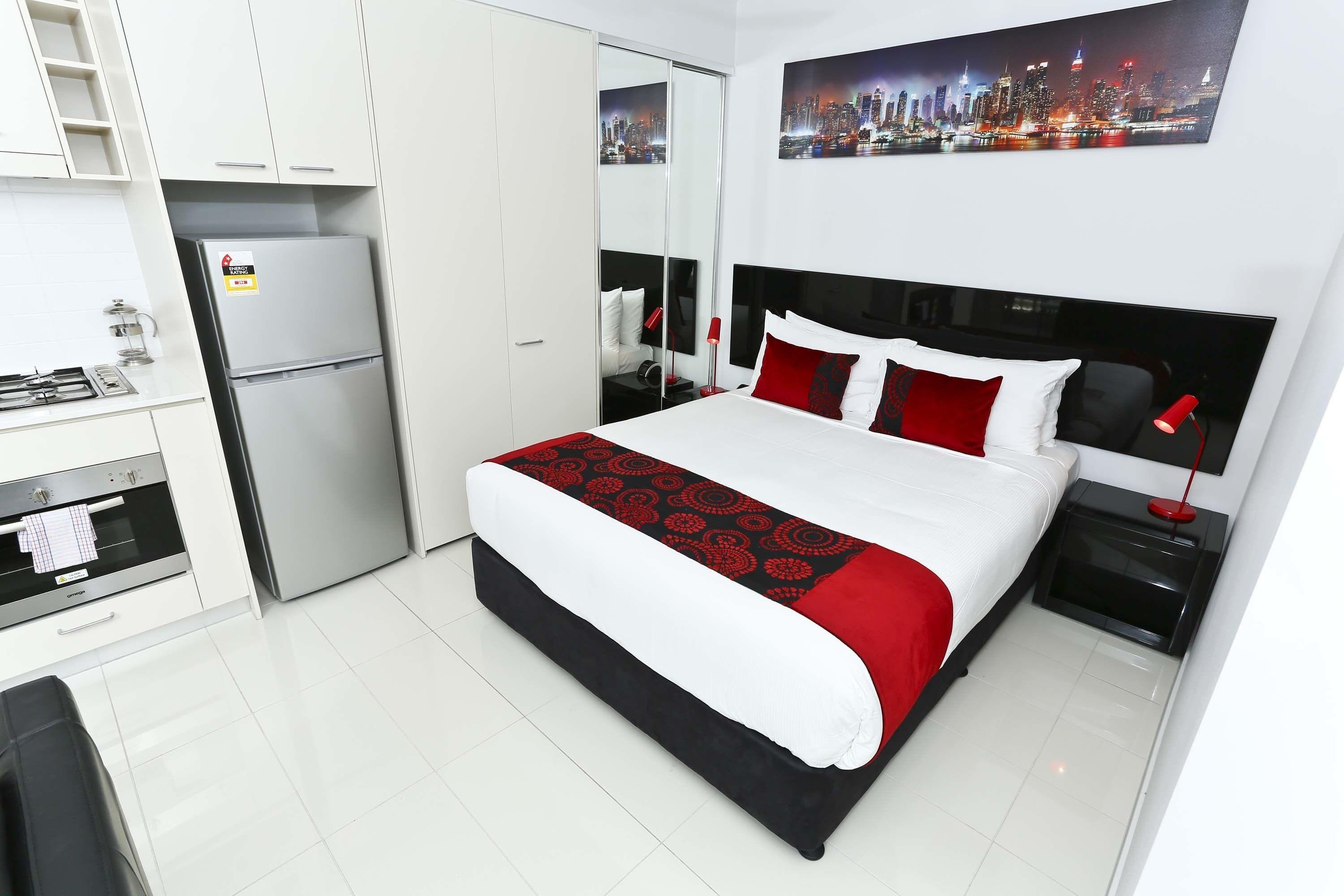 Mantra Midtown Aparthotel 4*