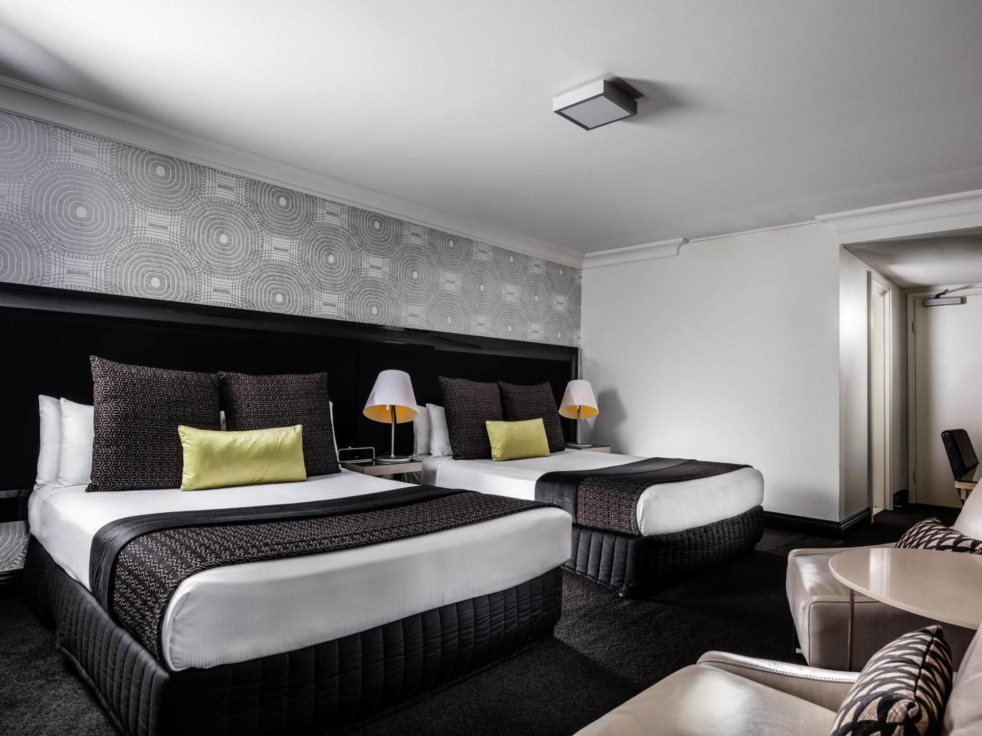 Pullman King George Square