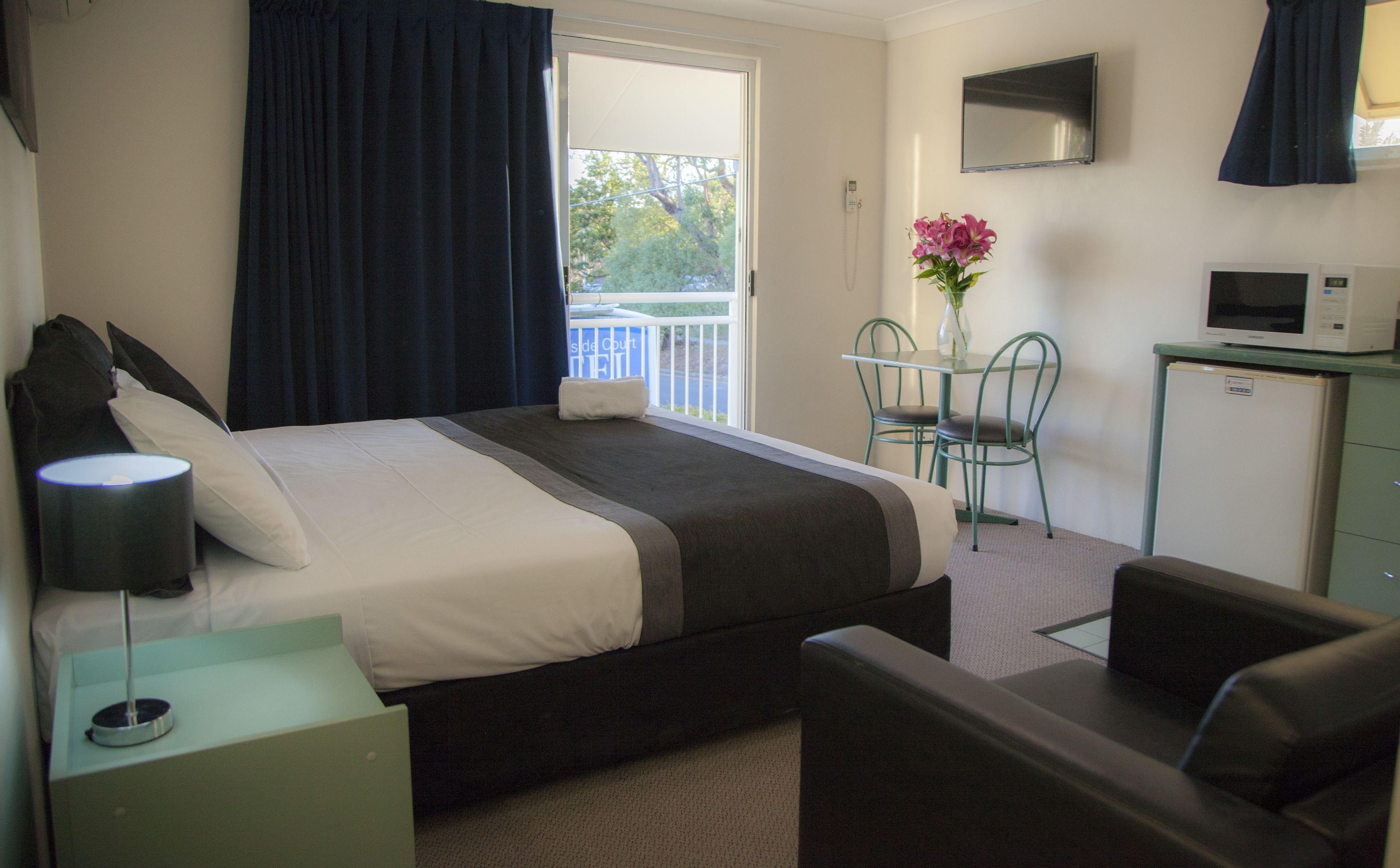 Chermside Court Motel 4*