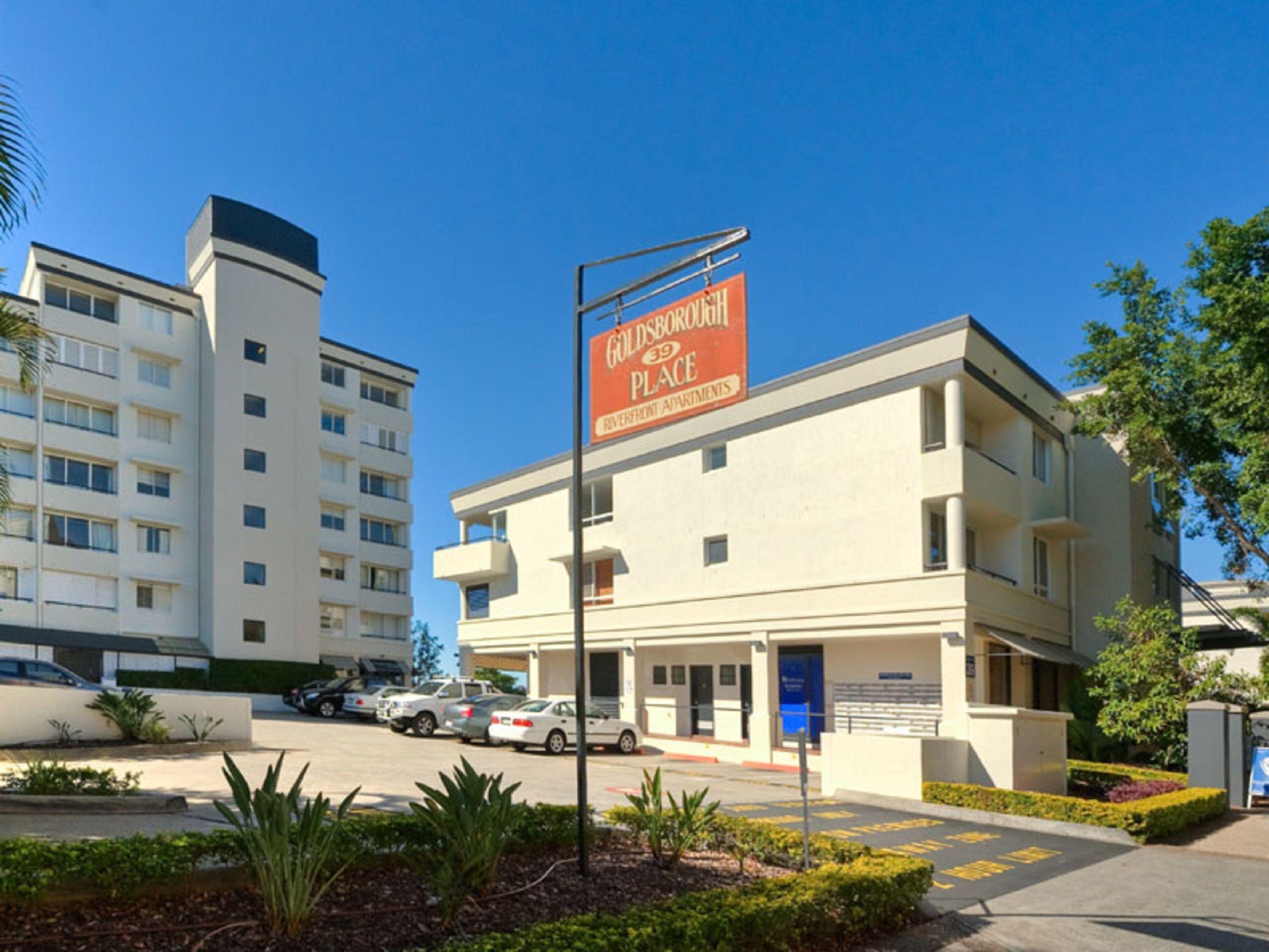 Aparthotel Goldsborough Place 4*