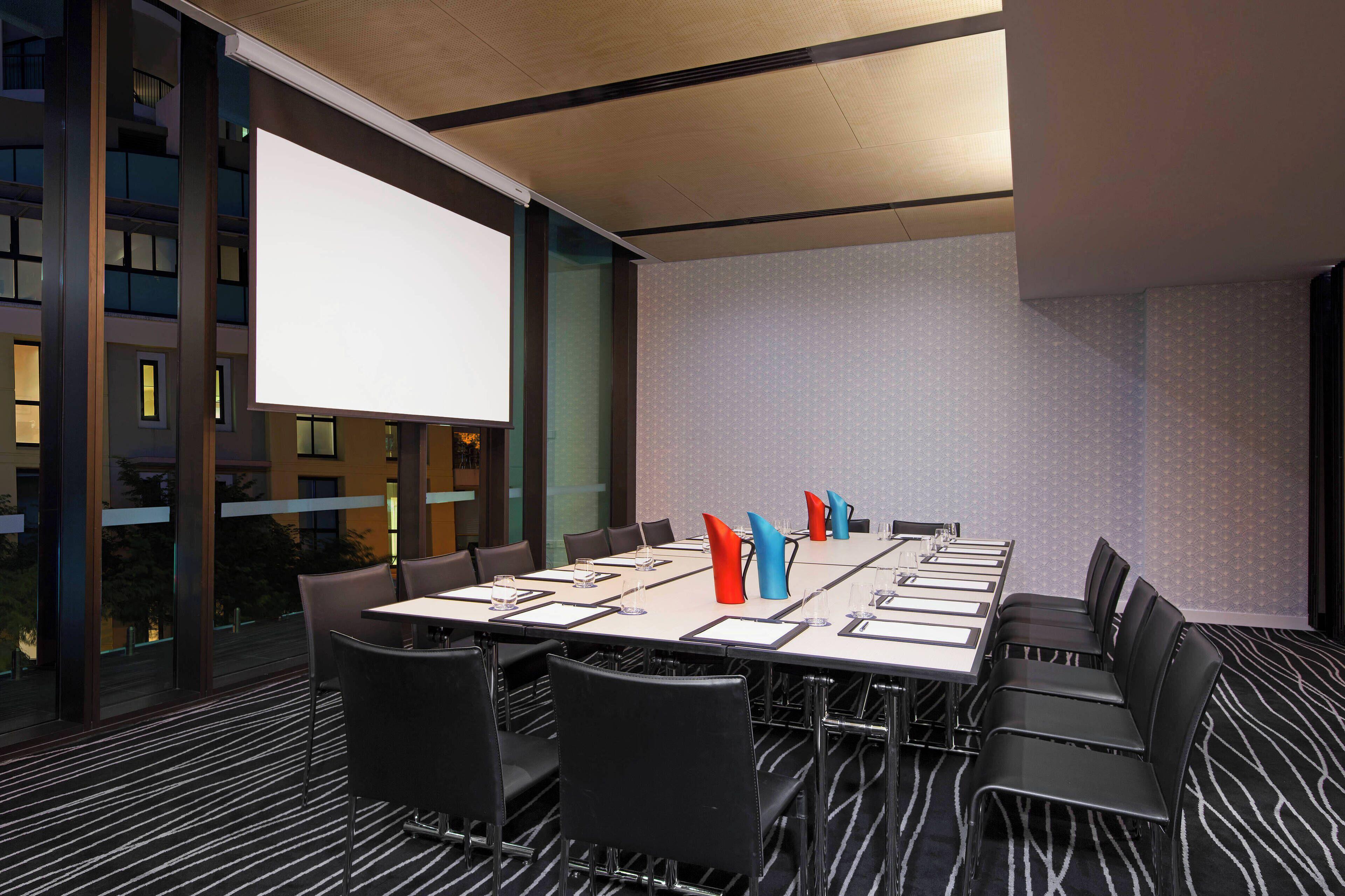Four Points By Sheraton Hotel 4*