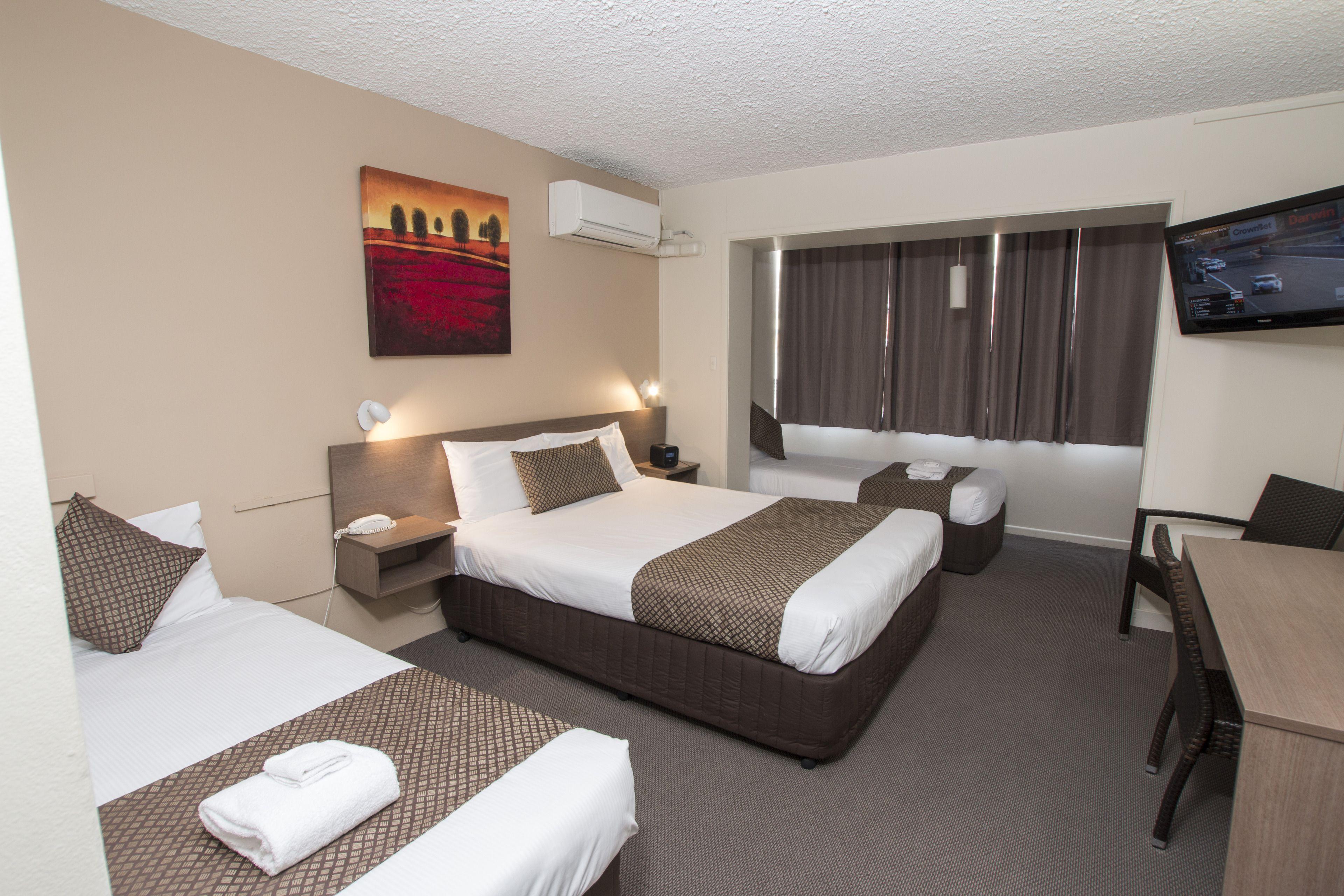 The Metropolitan Spring Hill Motel 4*