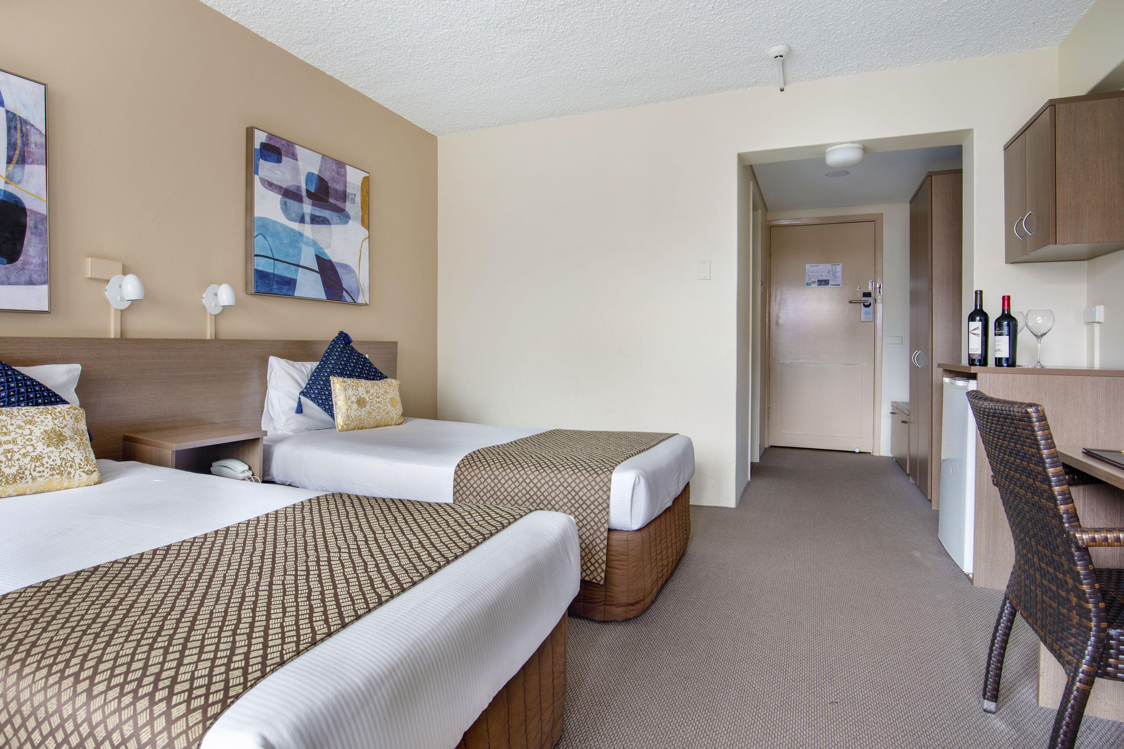 Motel The Metropolitan Spring Hill 4*