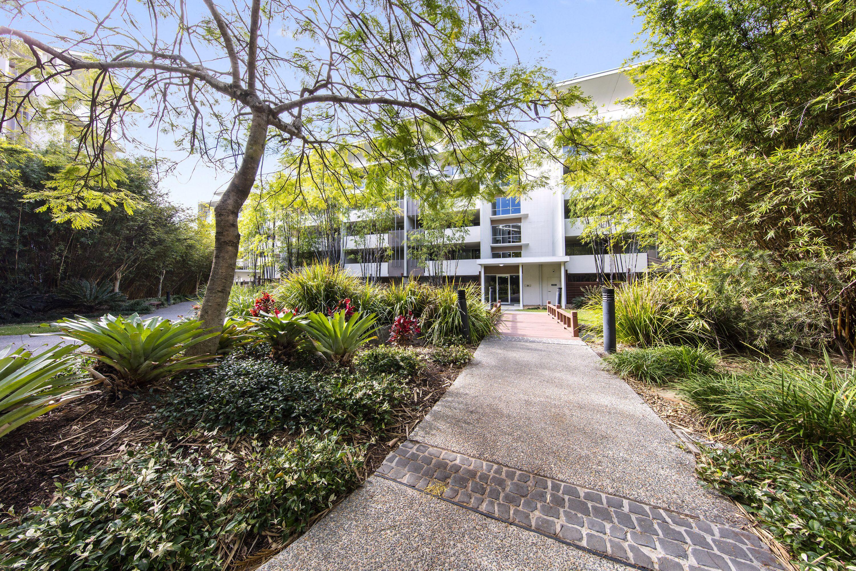 Oaks Mews Brisbane