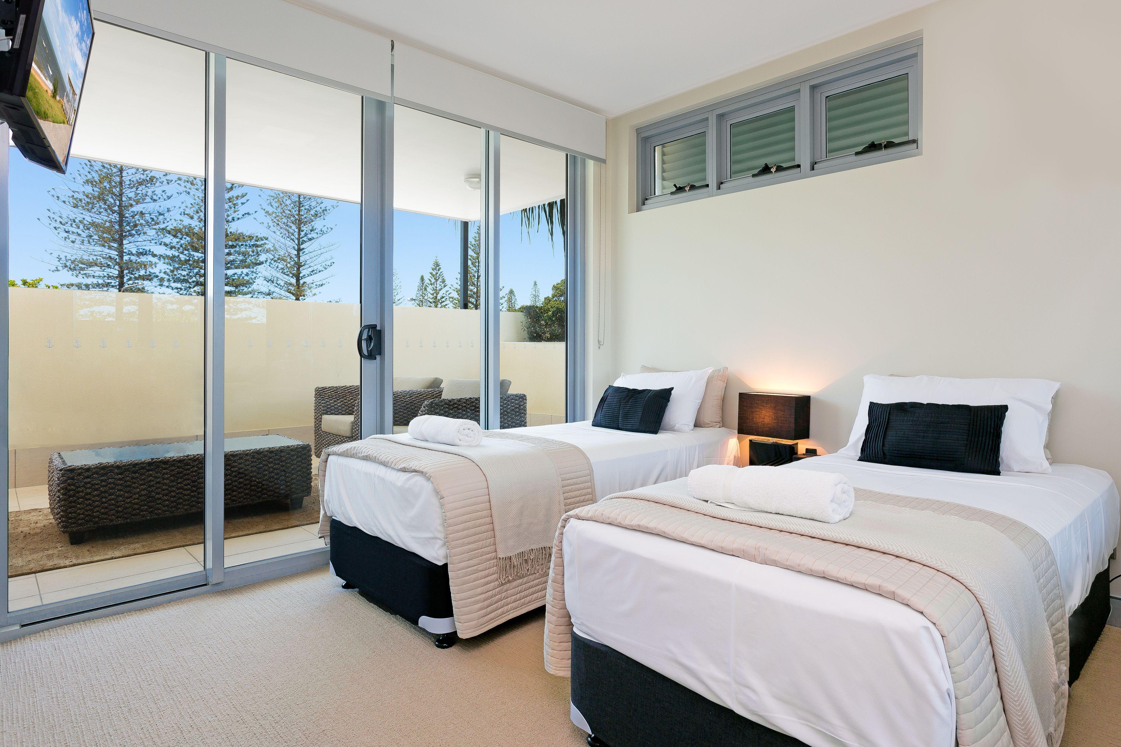 Proximity Waterfront Aparthotel