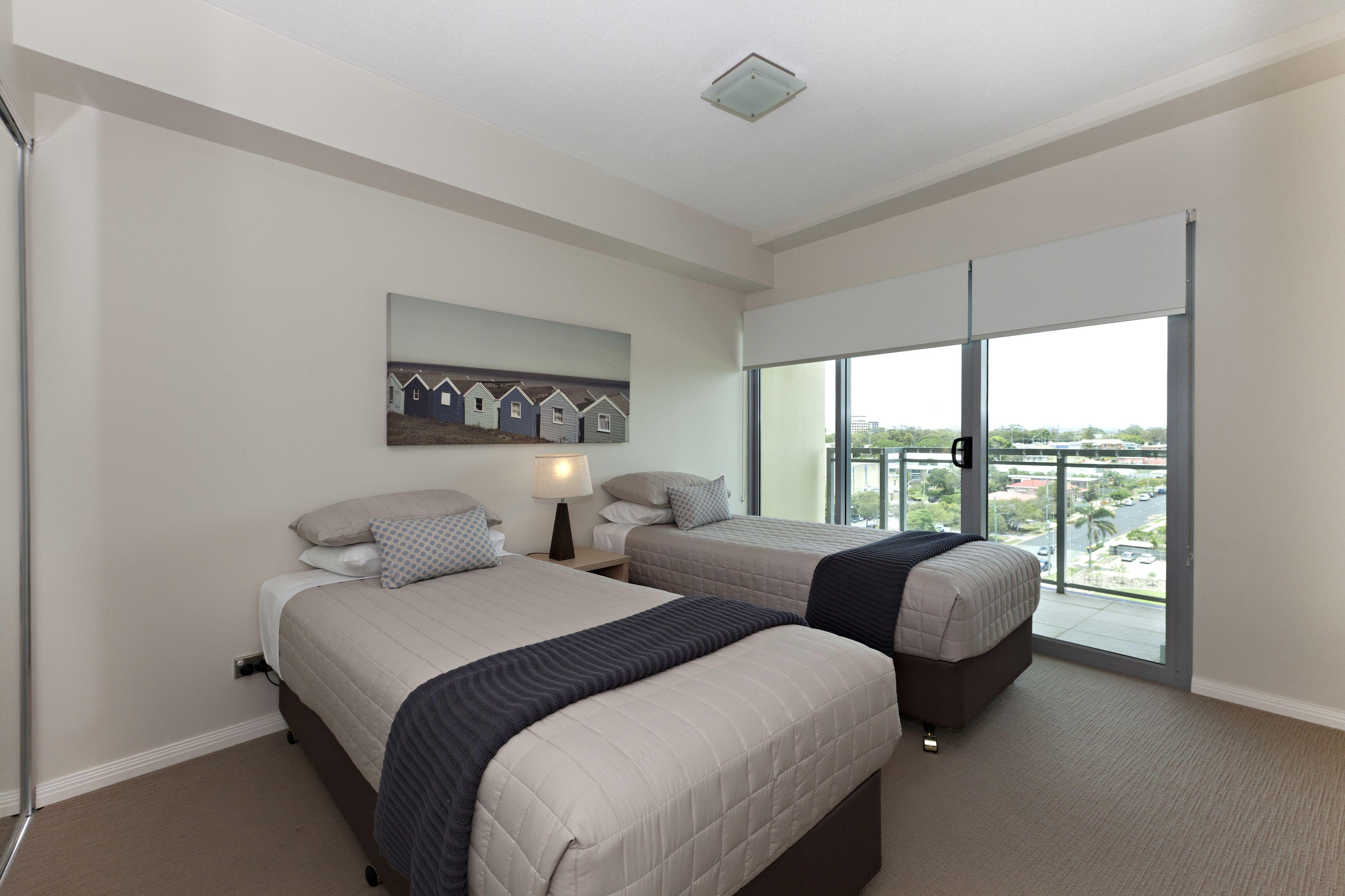 Proximity Waterfront Aparthotel