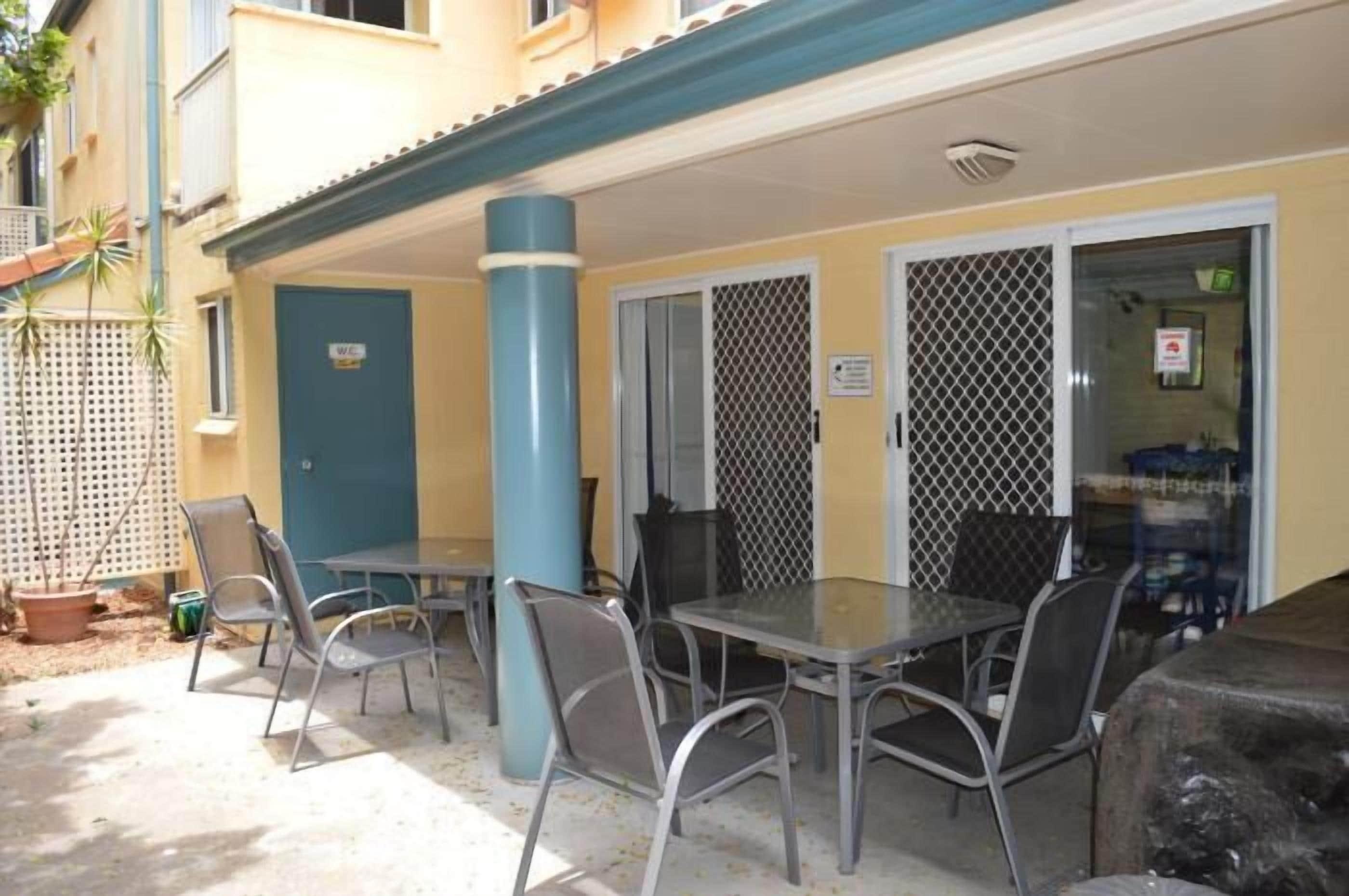 Motel Tottenham Court 3*