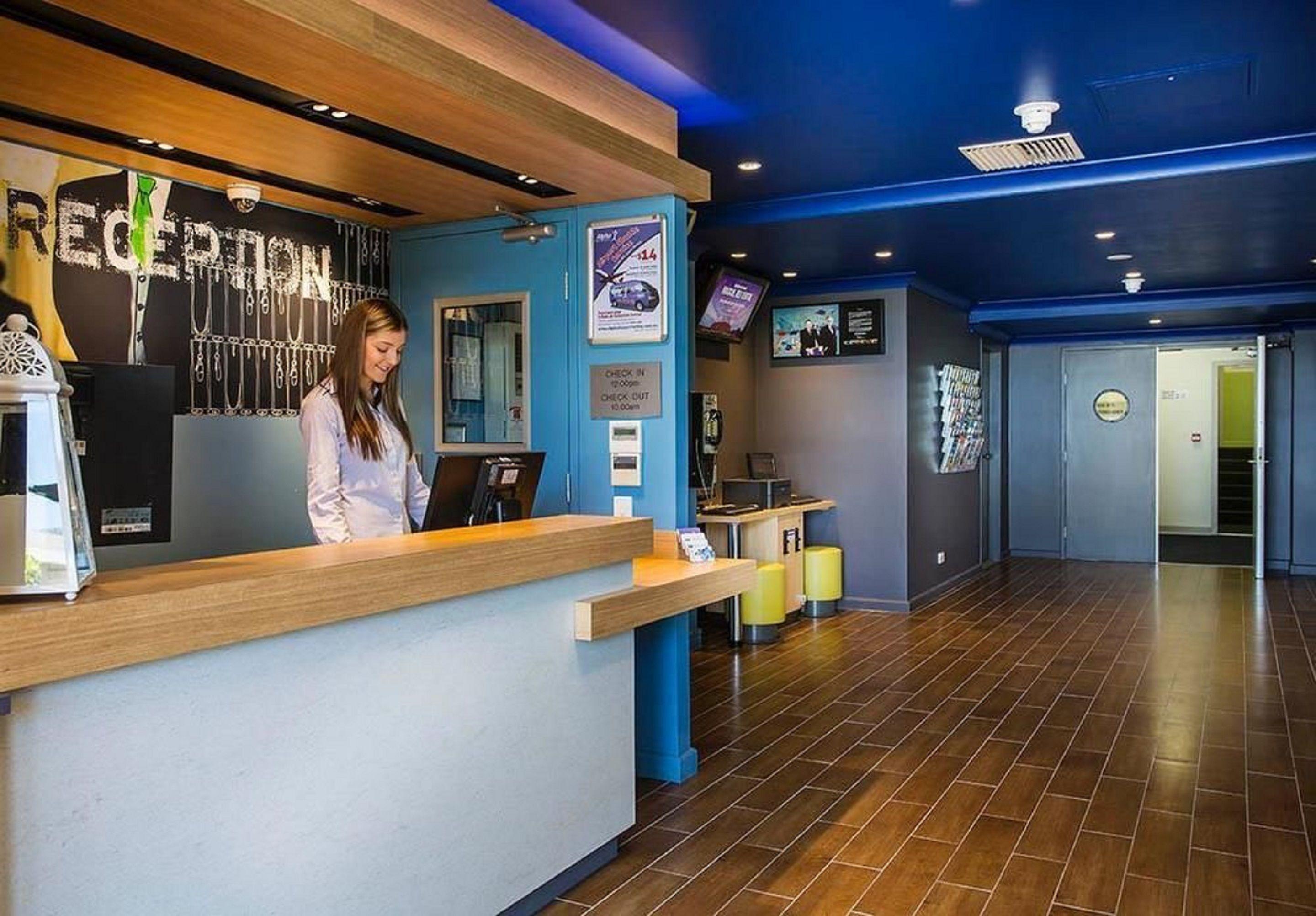 Ibis Budget Airport Hotel 3*