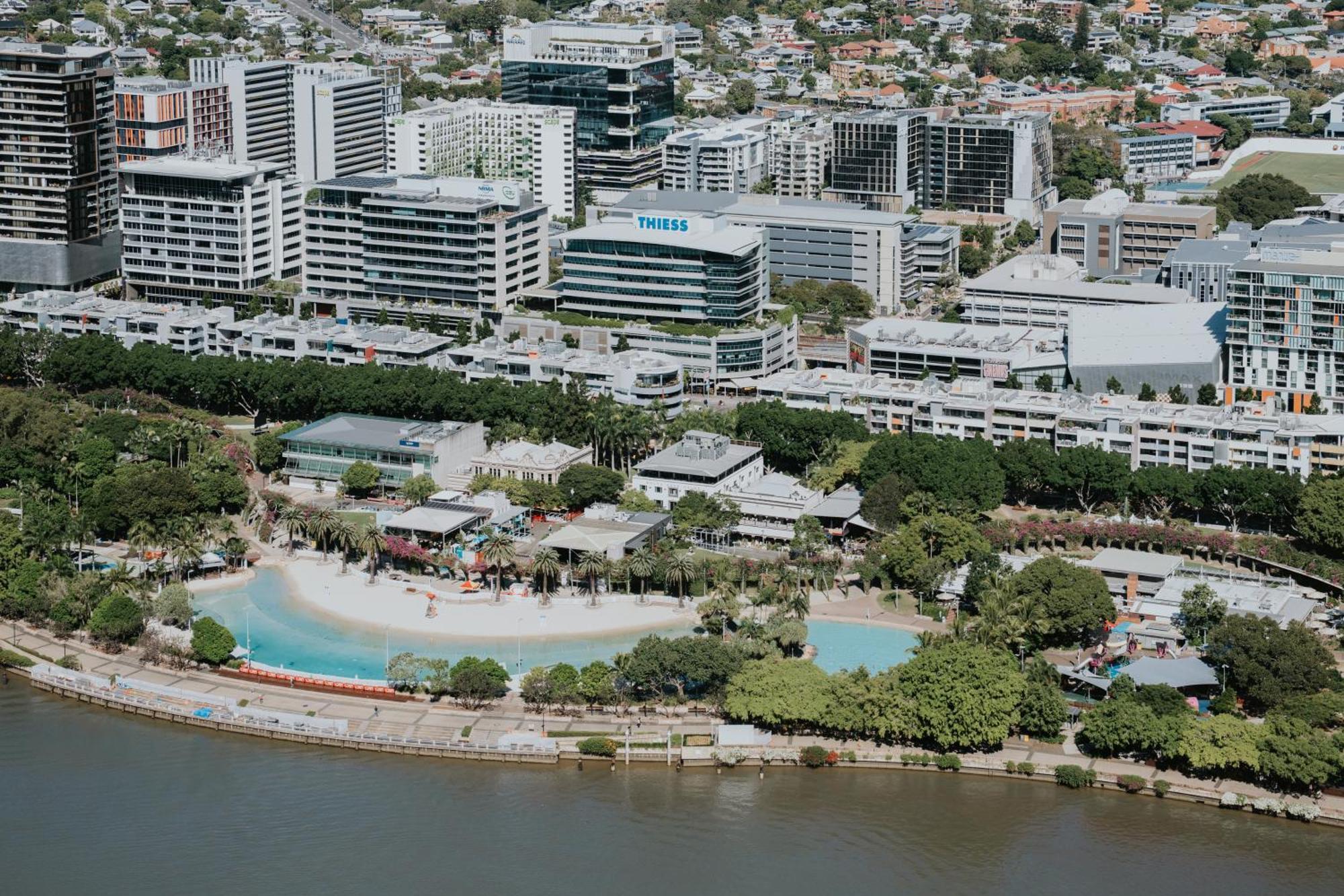 Nooon Qw - Managed By The Nooon