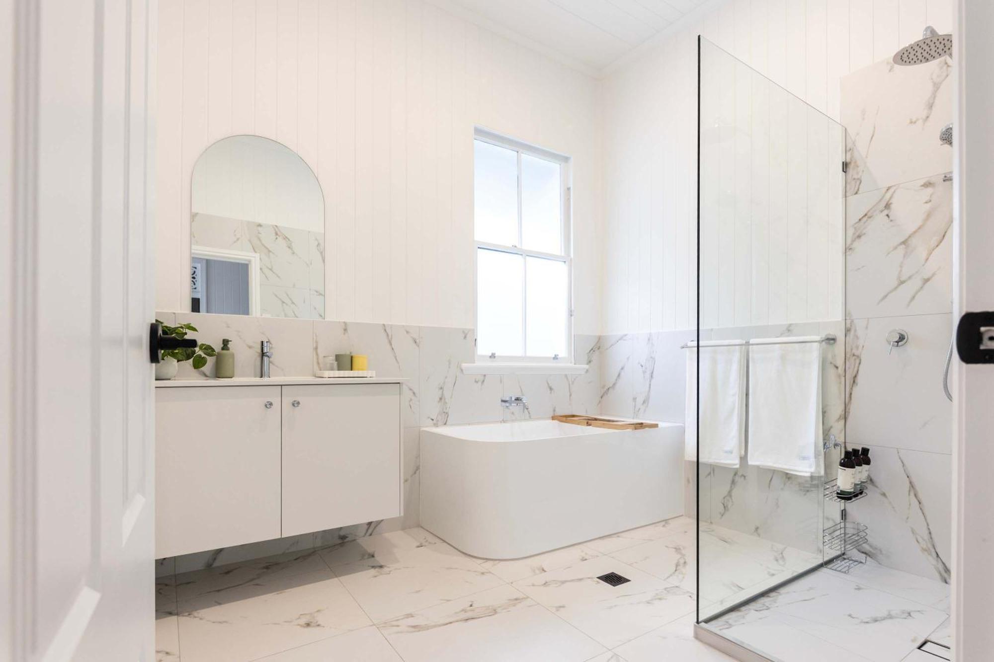 Heart Of Milton 4b2b Ac 2tvs Private Parking Walk To Suncorp Stadium Holiday home