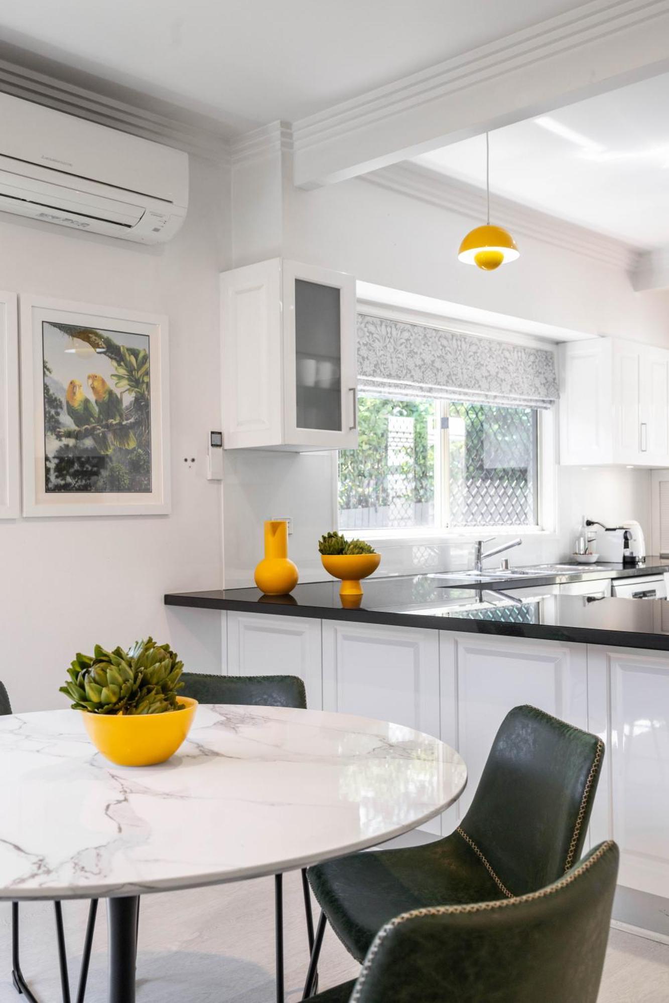 Holiday home Bird And Leaf *