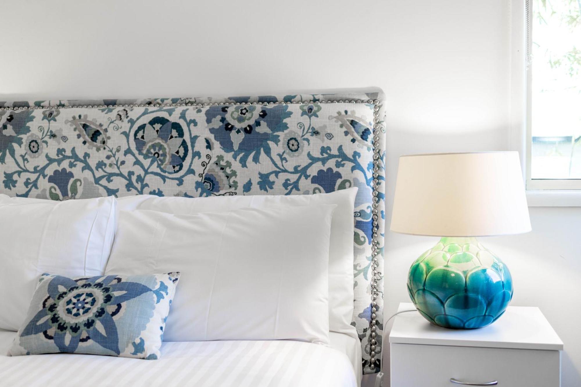 Bird And Leaf Holiday home Brisbane