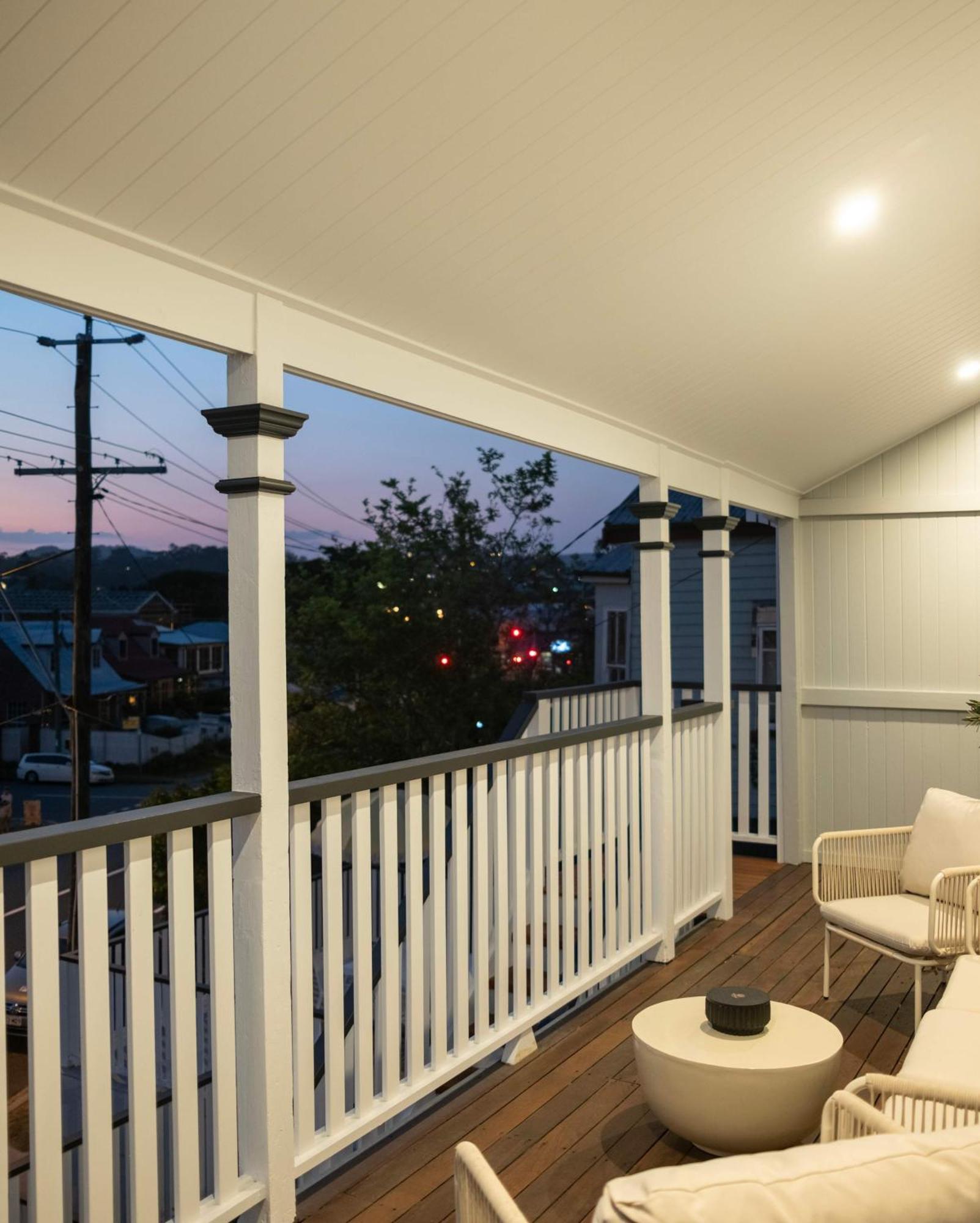 Heart Of Milton 4b2b Ac 2tvs Private Parking Walk To Suncorp Stadium Holiday home Brisbane