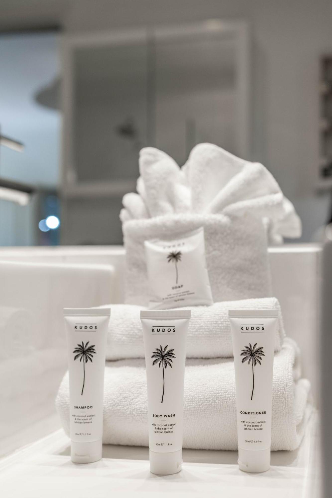 Holiday home Bird And Leaf *