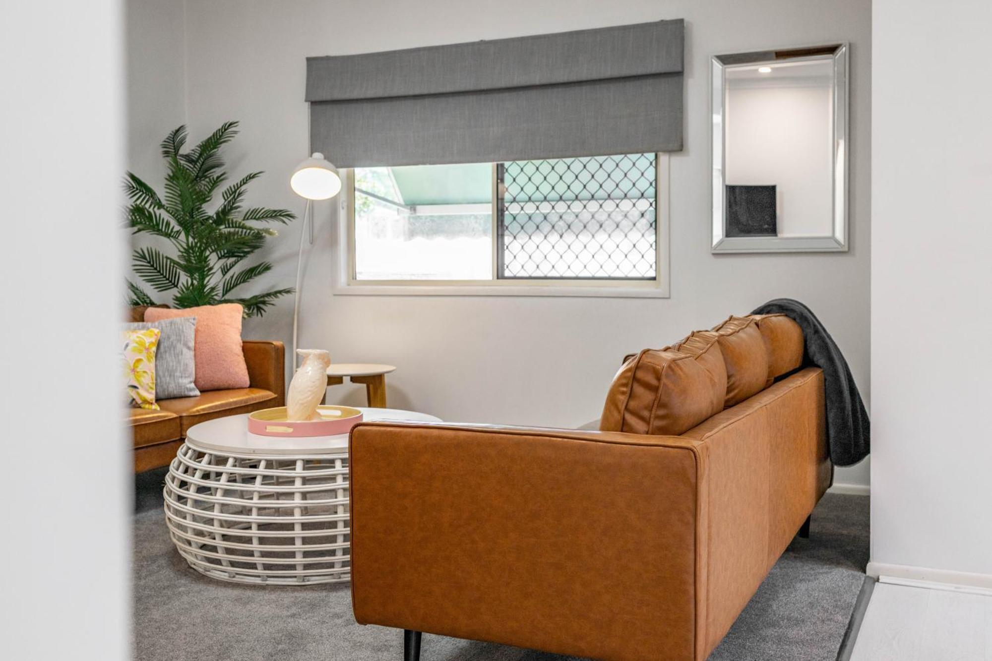 Holiday home Bird And Leaf *