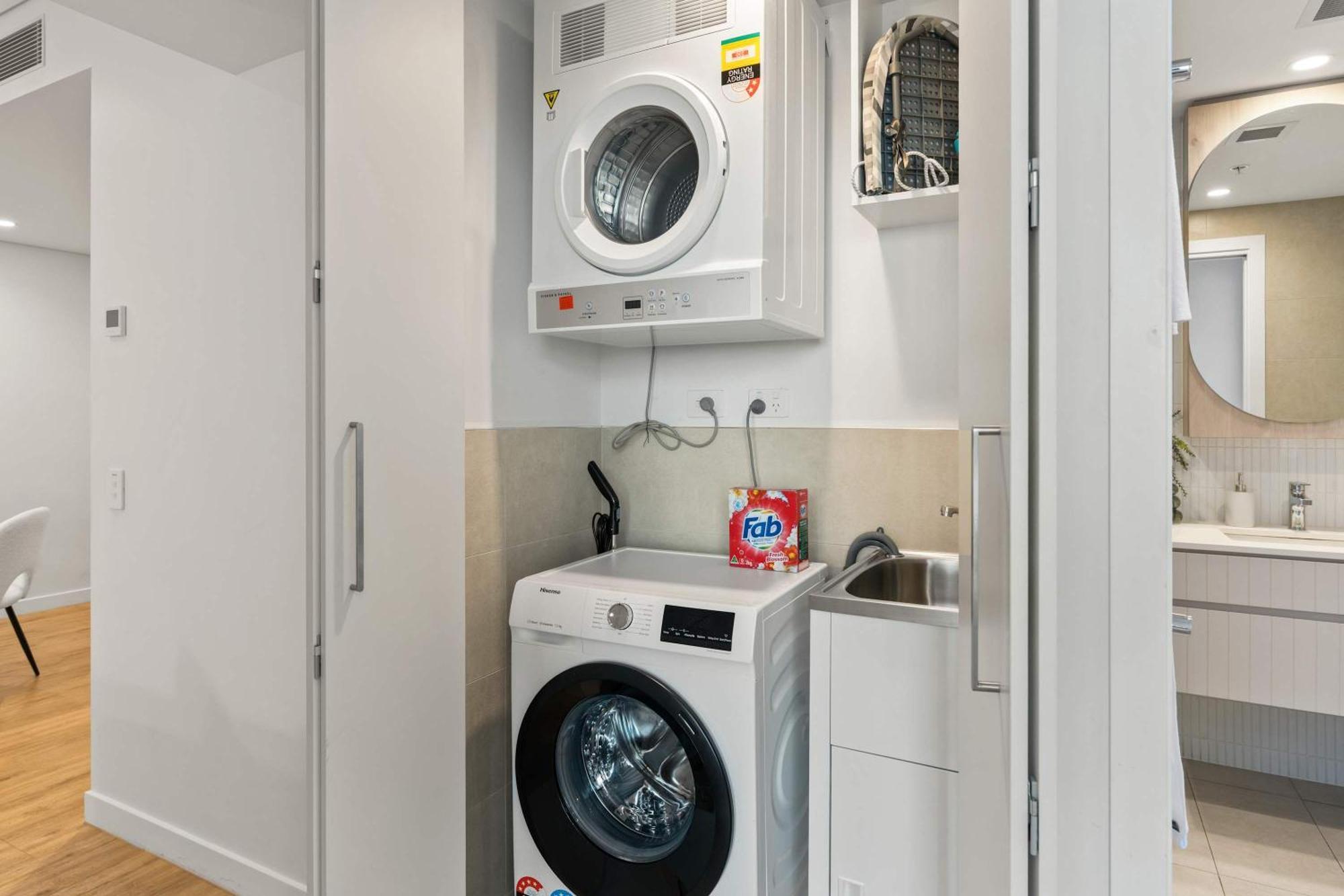 Apartment 2br River And Fireworks View