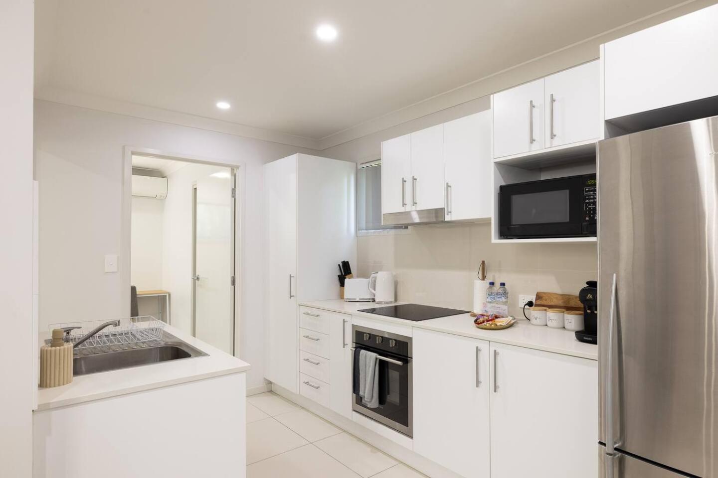 Apartment Smart Self Check-in - S Freney *