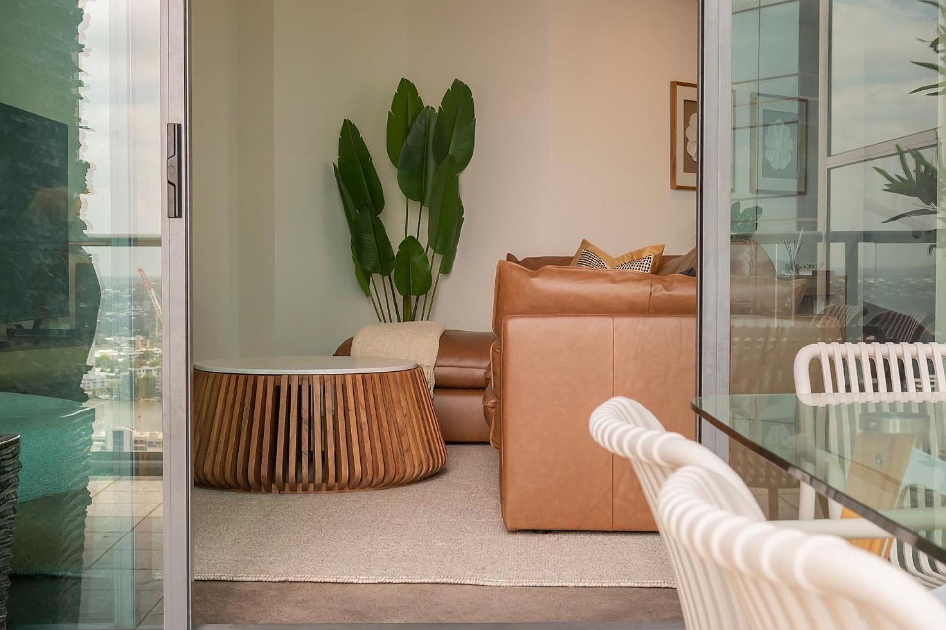 Apartment Glasshouse On Felix - Luxury With River Views, Pool And Parking