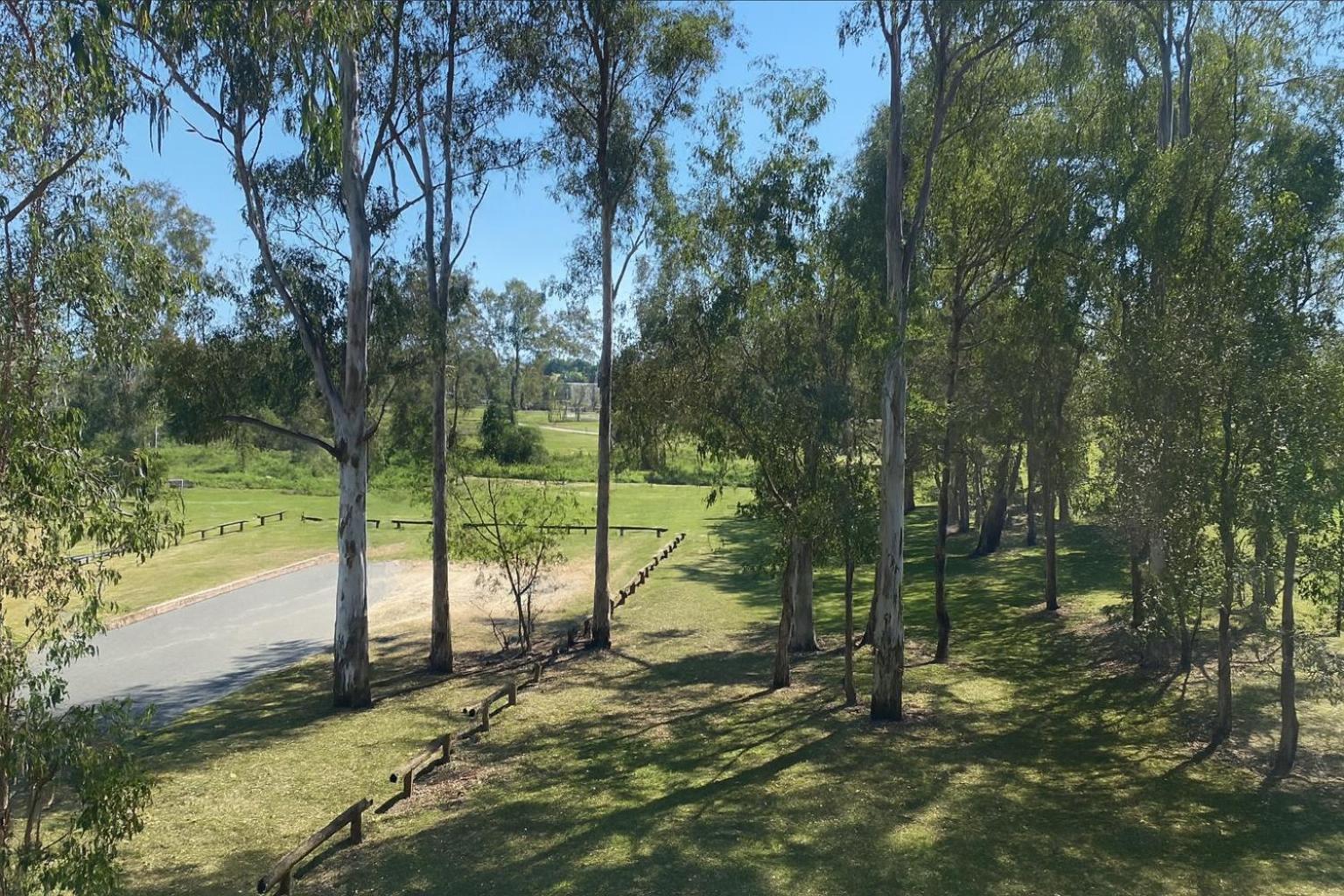 Apartment Smart Self Check-in - Freney Park Disk Golf Course Brisbane