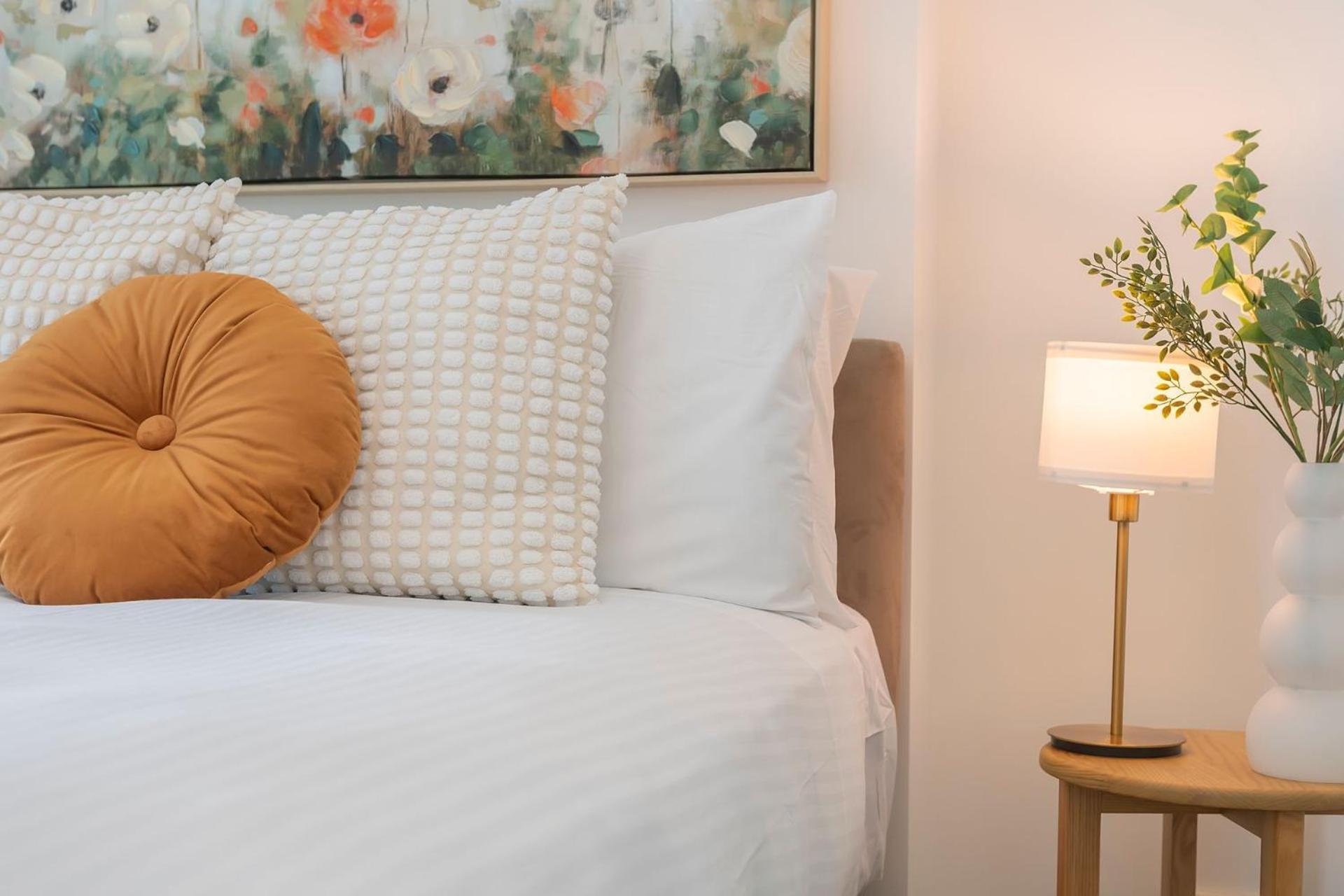 Apartment Glasshouse On Felix - Luxury With River Views, Pool And Parking Brisbane