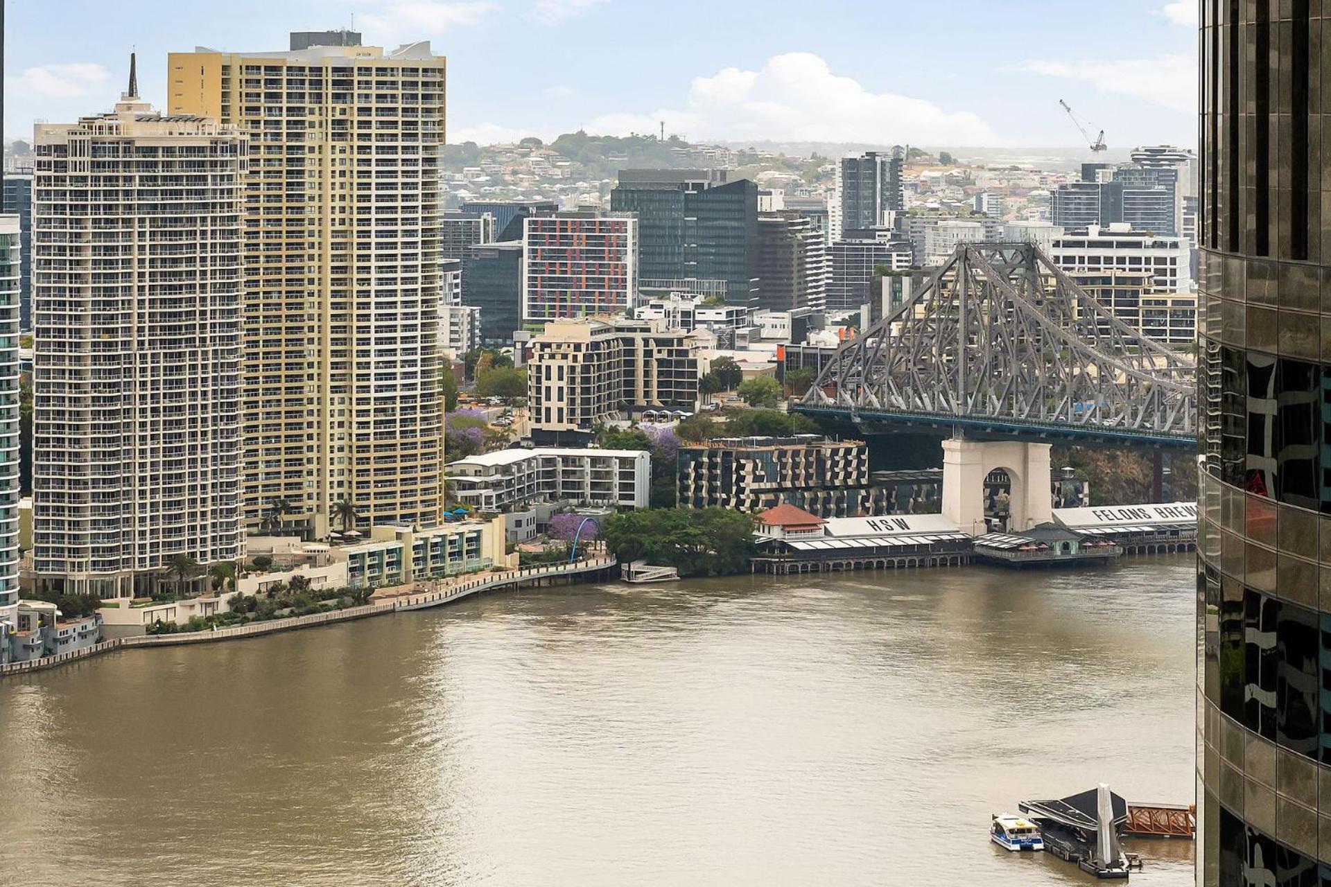 Glasshouse On Felix - Luxury With River Views, Pool And Parking *