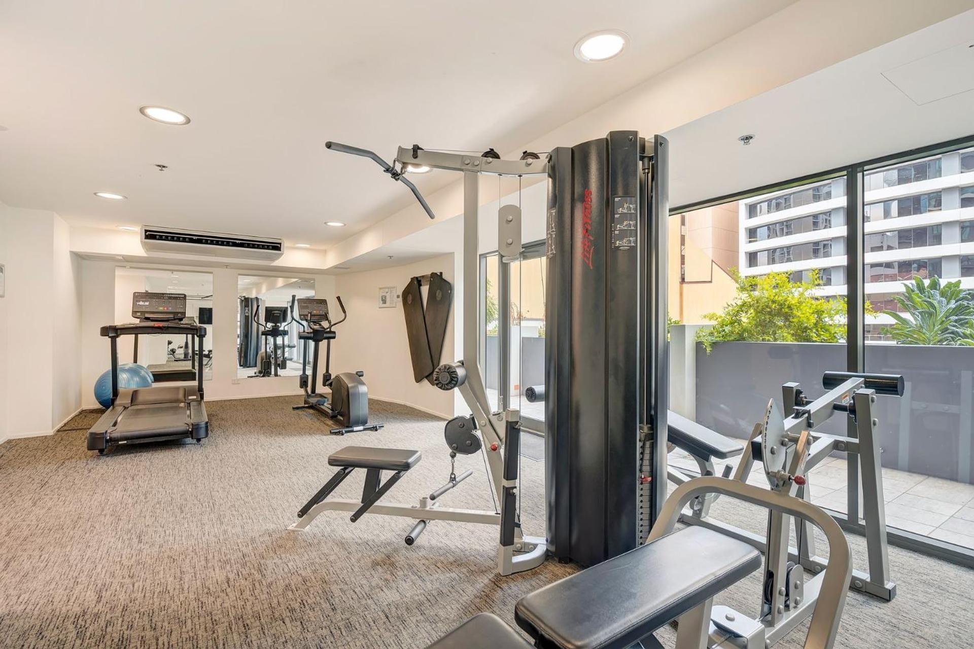 Glasshouse On Felix - Luxury With River Views, Pool And Parking Apartment Brisbane