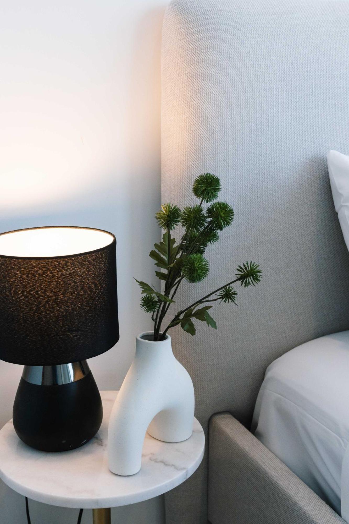 2br River And Fireworks View Apartment