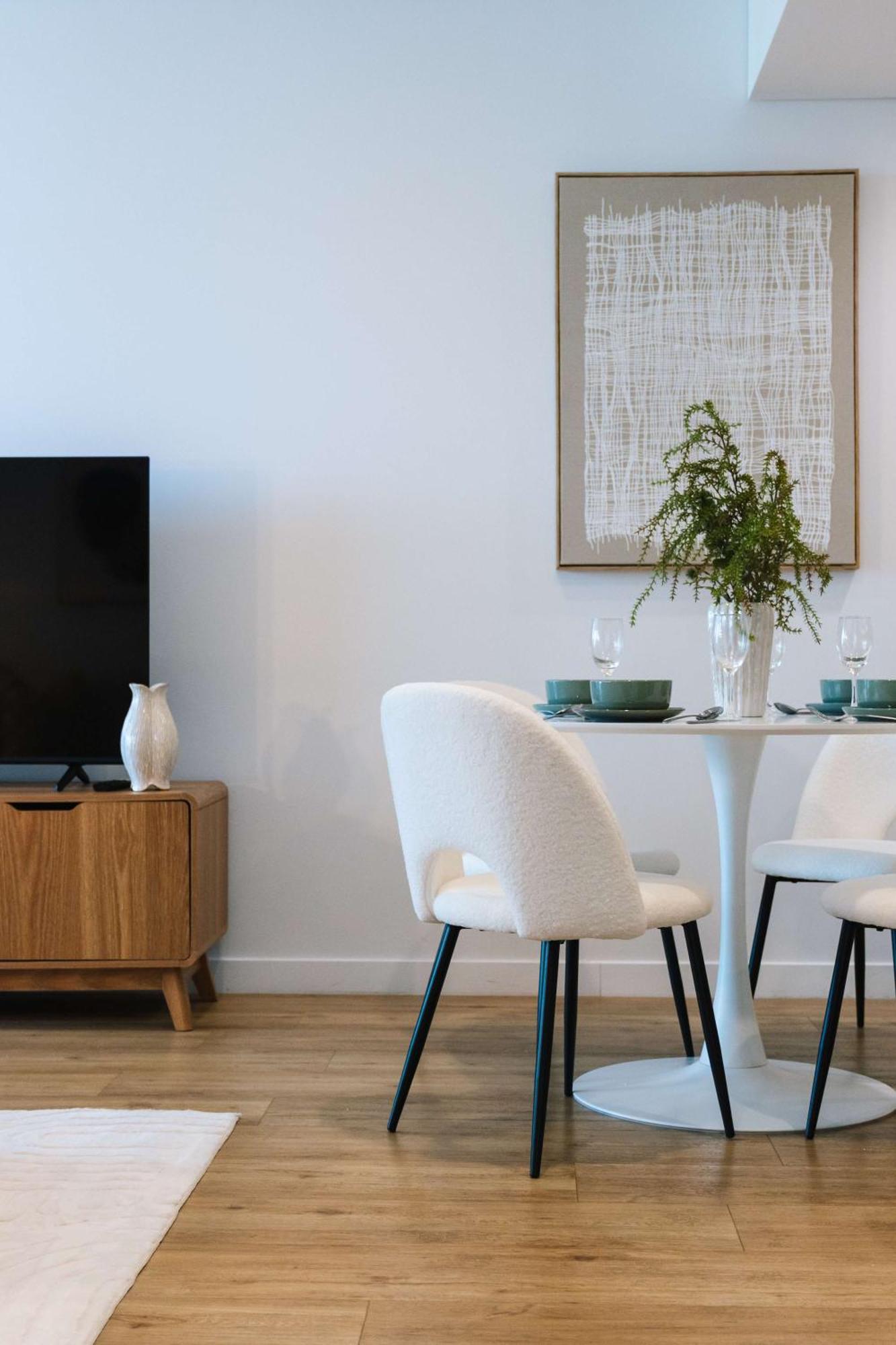 2br River And Fireworks View *