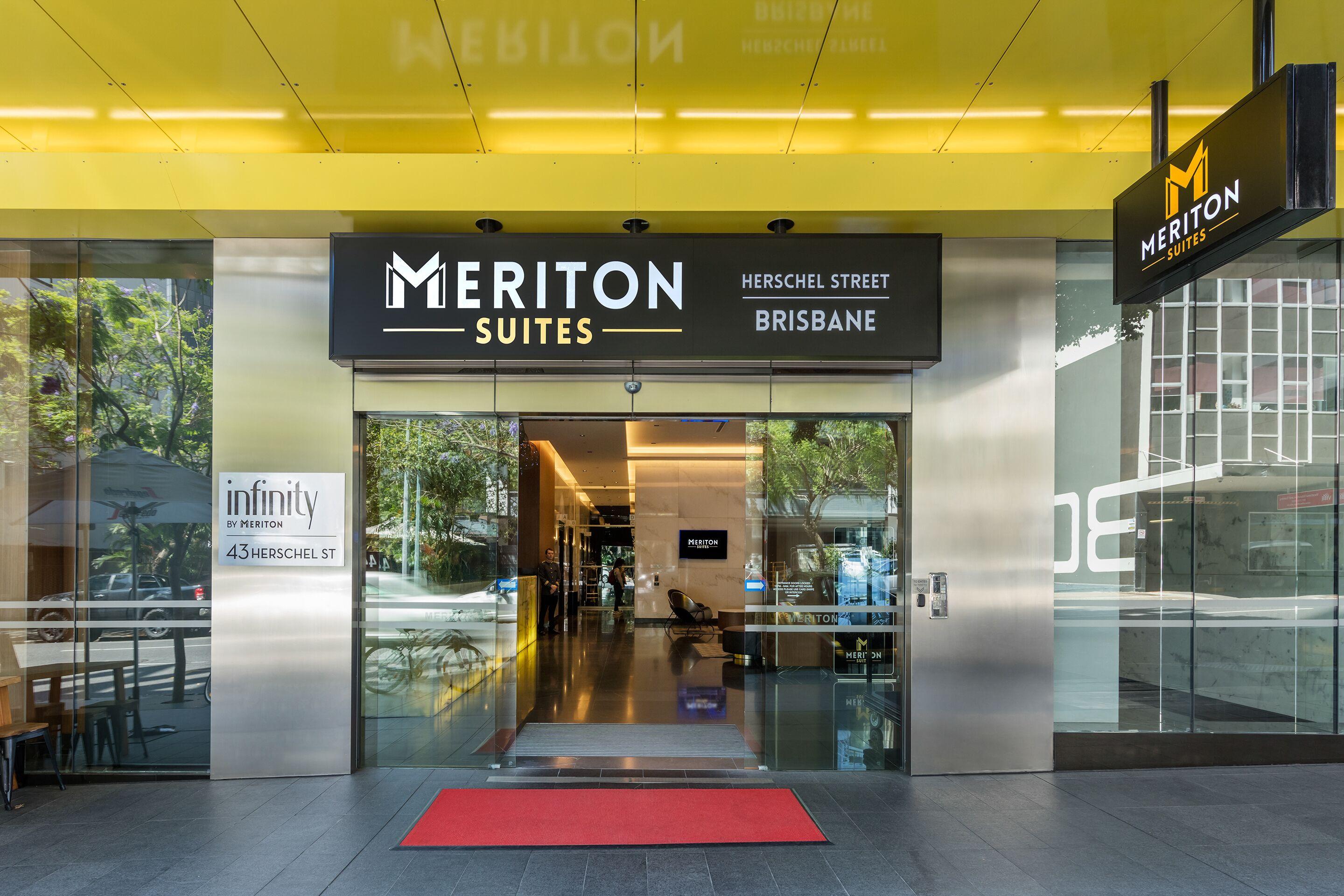 Hotel Meriton Herschel Street,