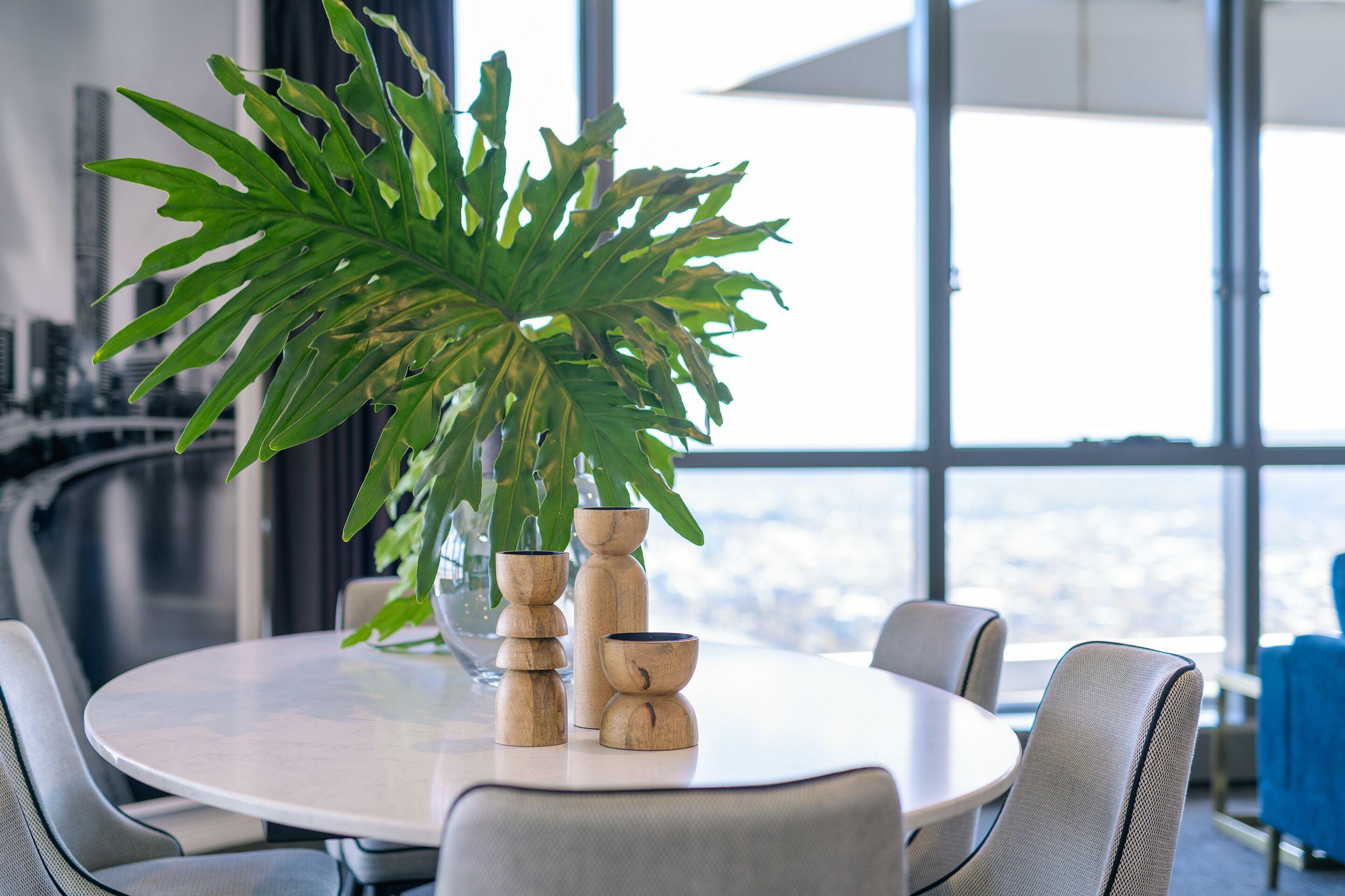 Meriton Herschel Street, Hotel