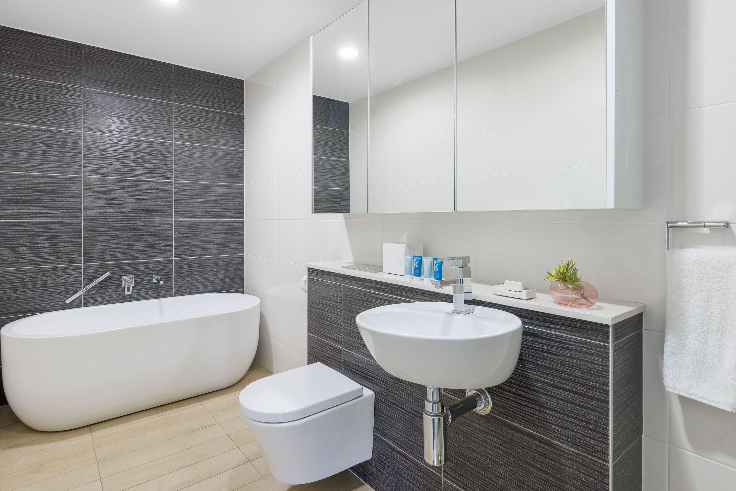 Meriton Herschel Street, Hotel