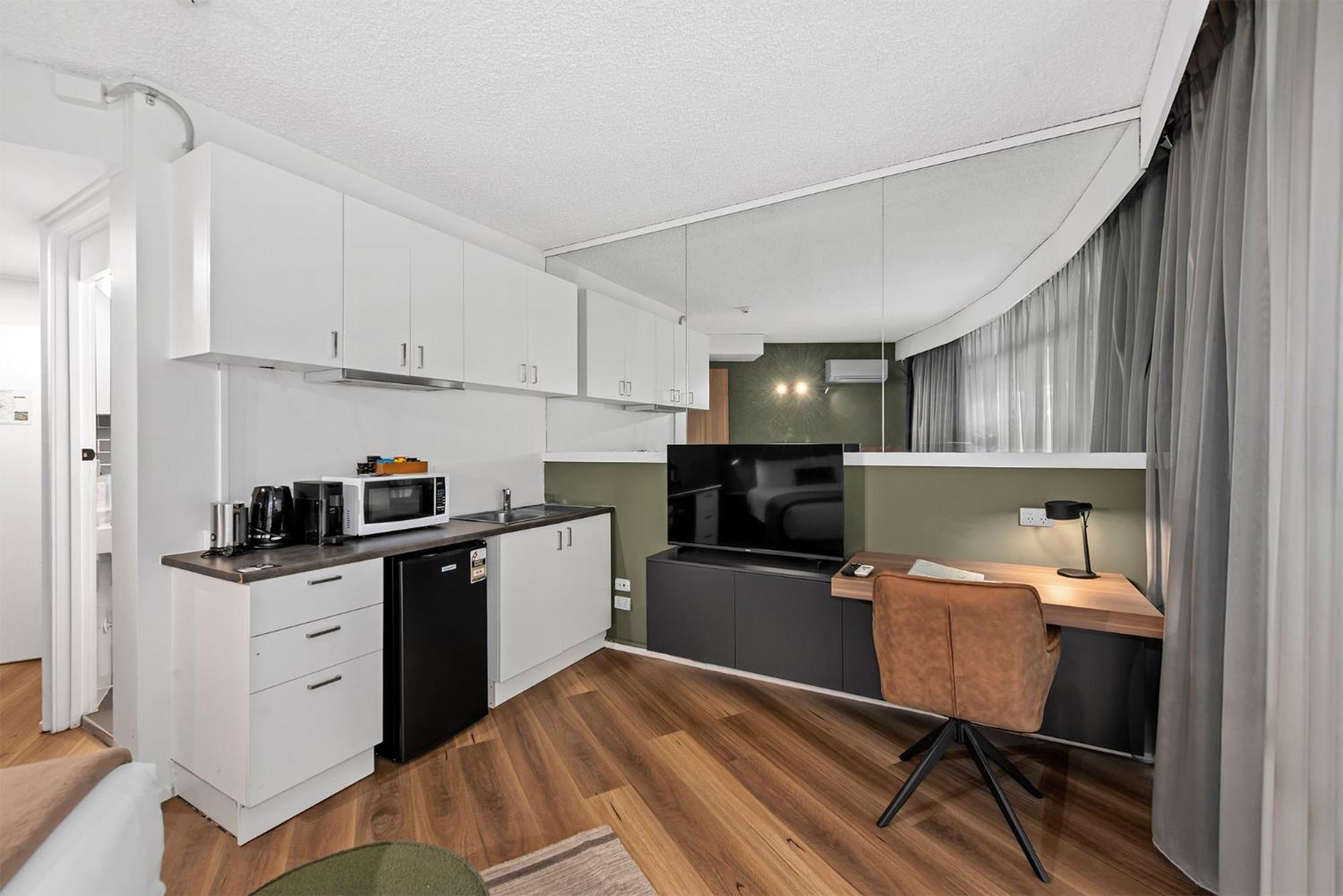 Madison Tower Mill Hotel 4*