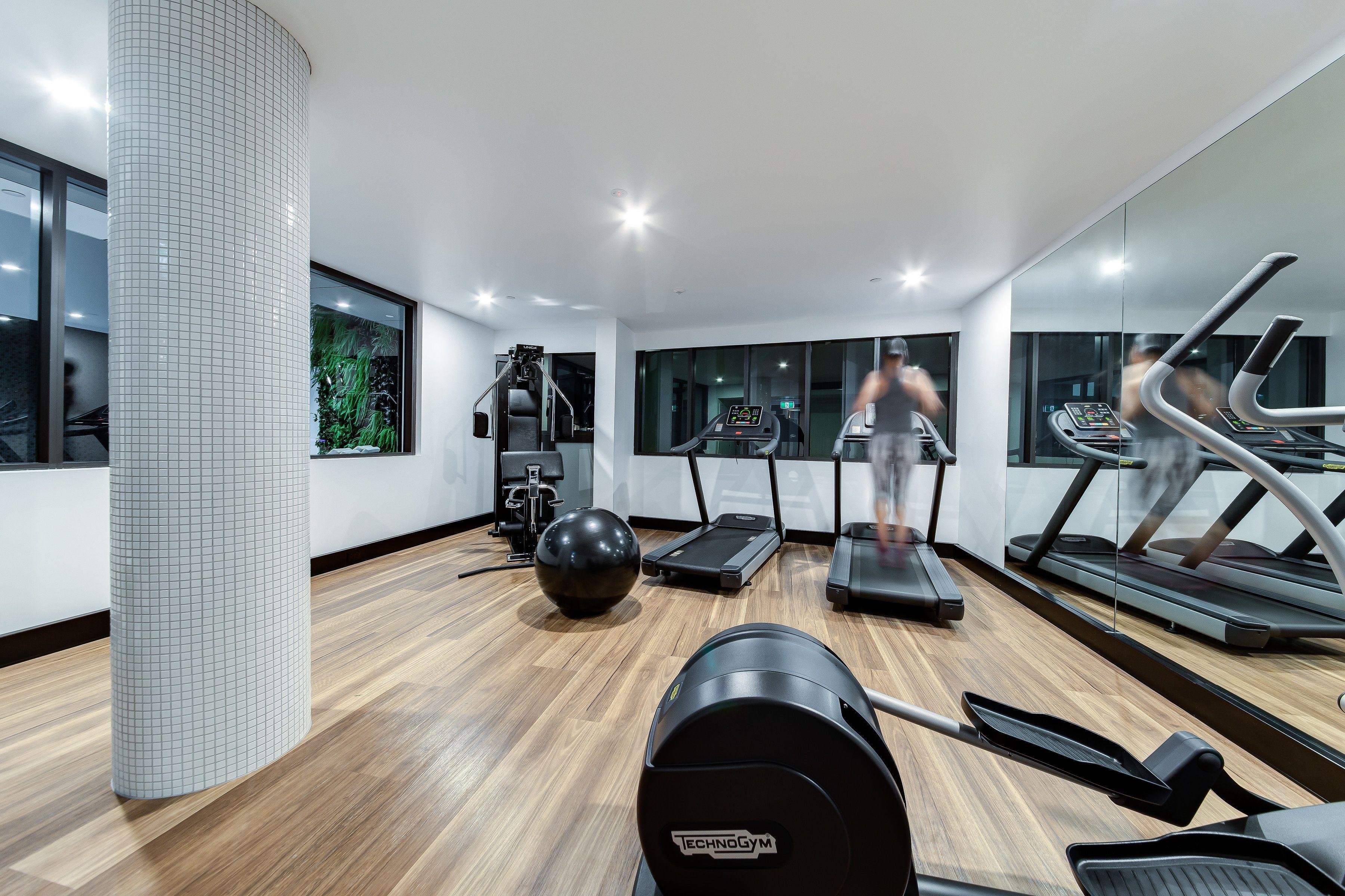 Courtyard By Marriott South Bank 4*