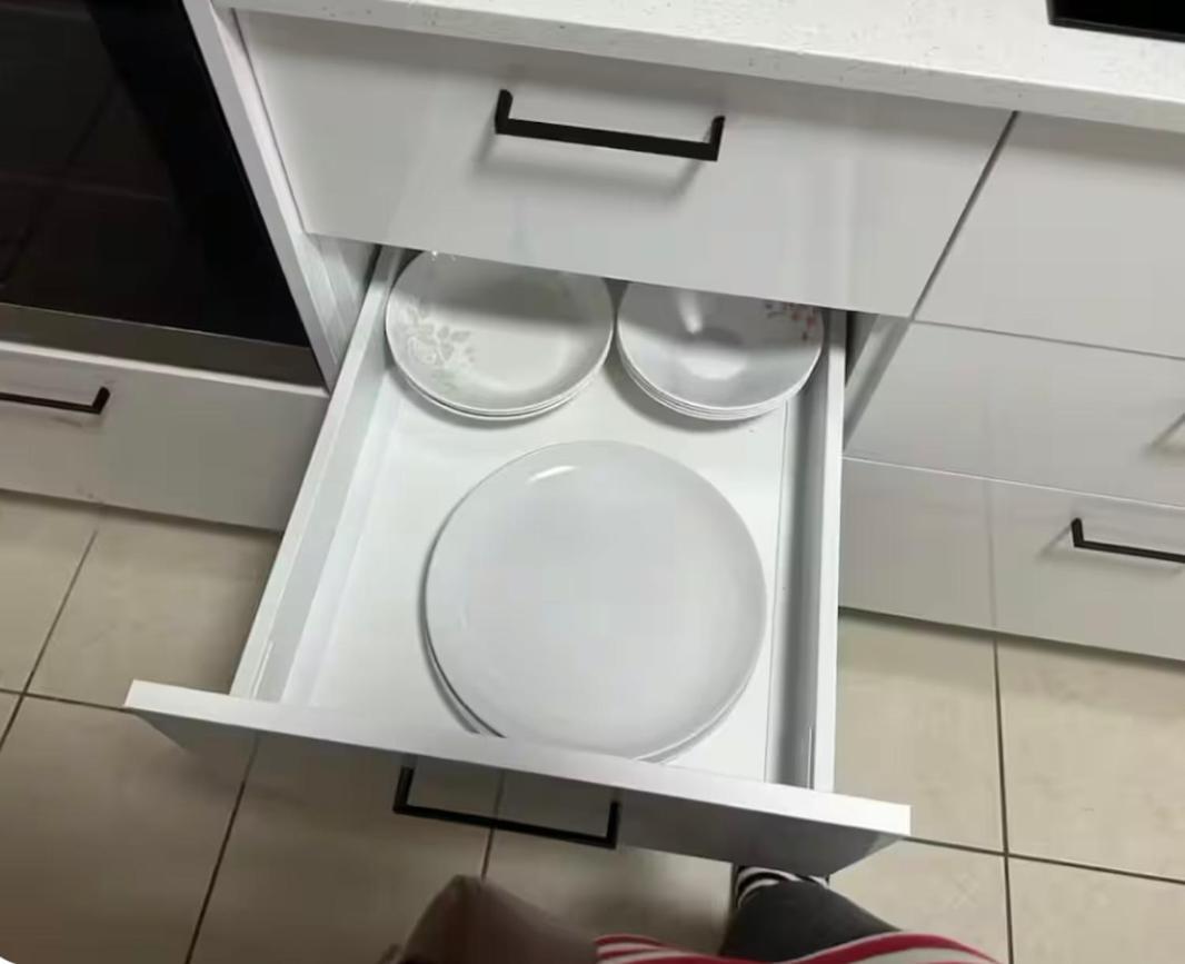 Homestay Uq Big 2 Bed For 2 People Q1 *