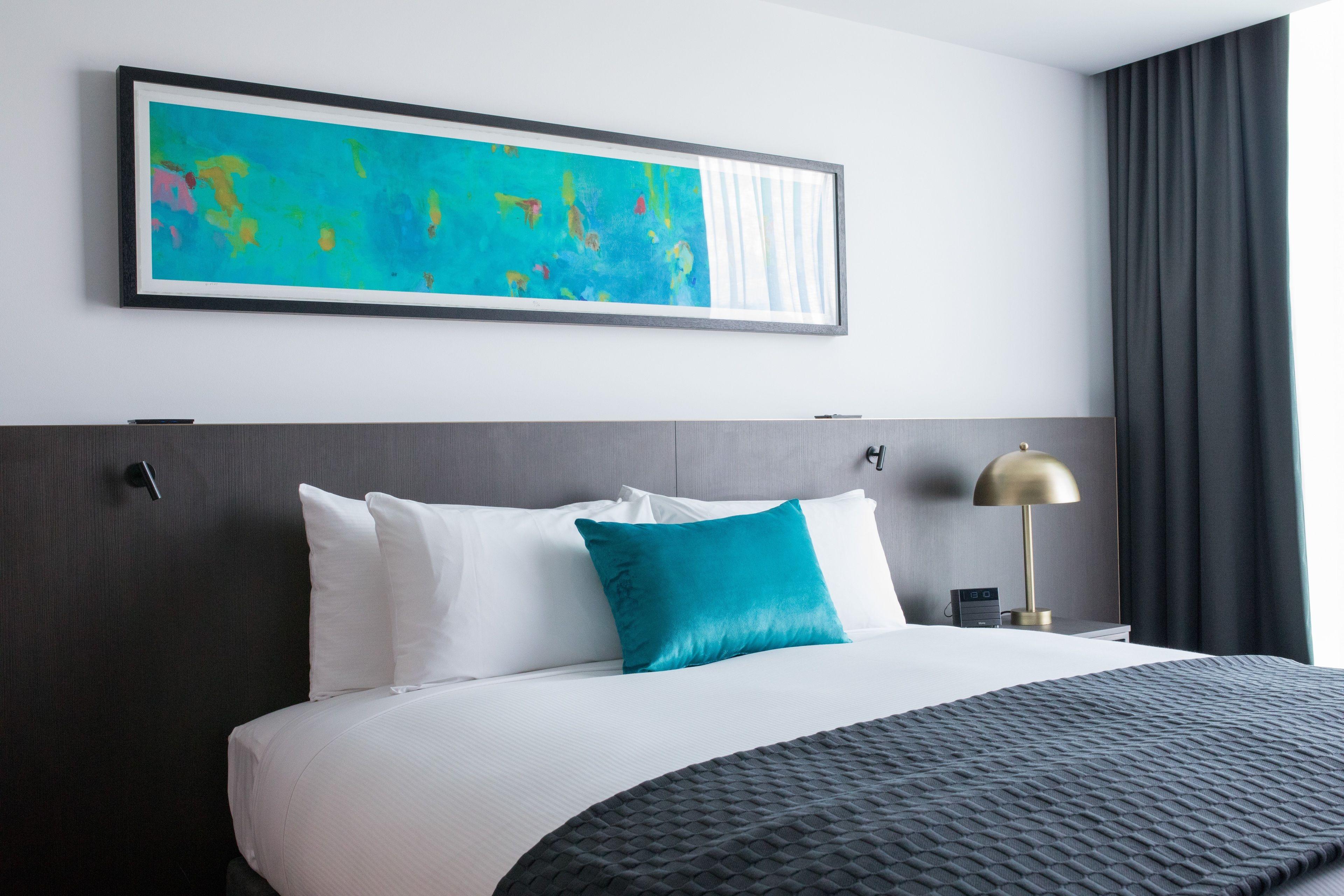 Eatons Hill Hotel 4*